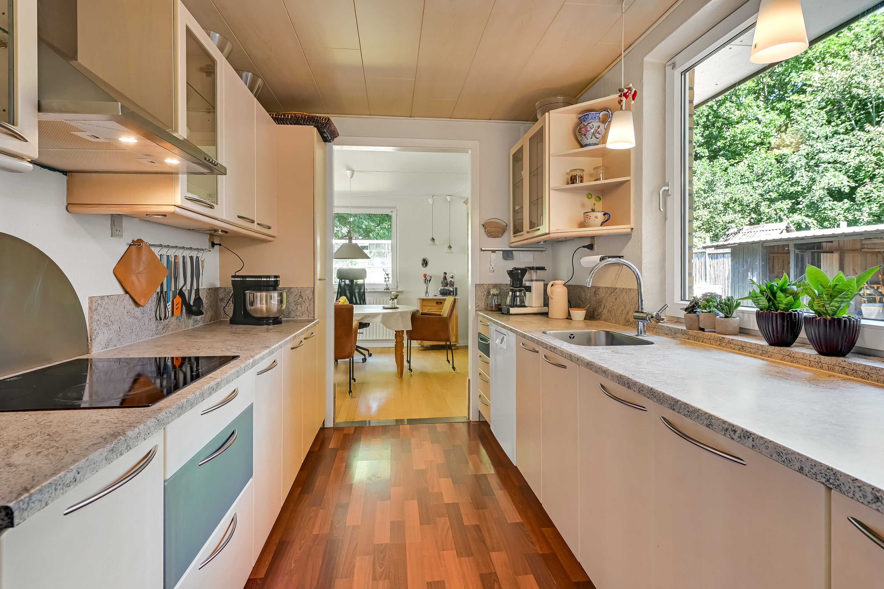 Fremhævet køkken billede i fuldskærmstilstand. Billede af Åskrænten 36, 6710 Esbjerg V