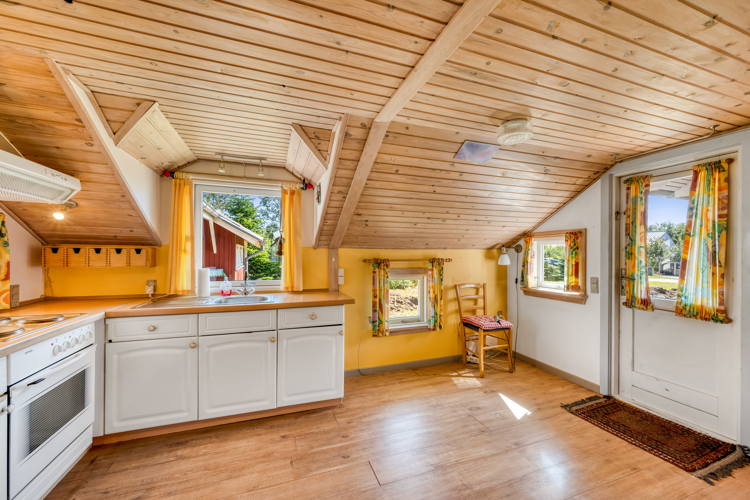 Fremhævet køkken alrum billede i fuldskærmstilstand. Billede af Gyvelvej 43, Stauning, 6900 Skjern