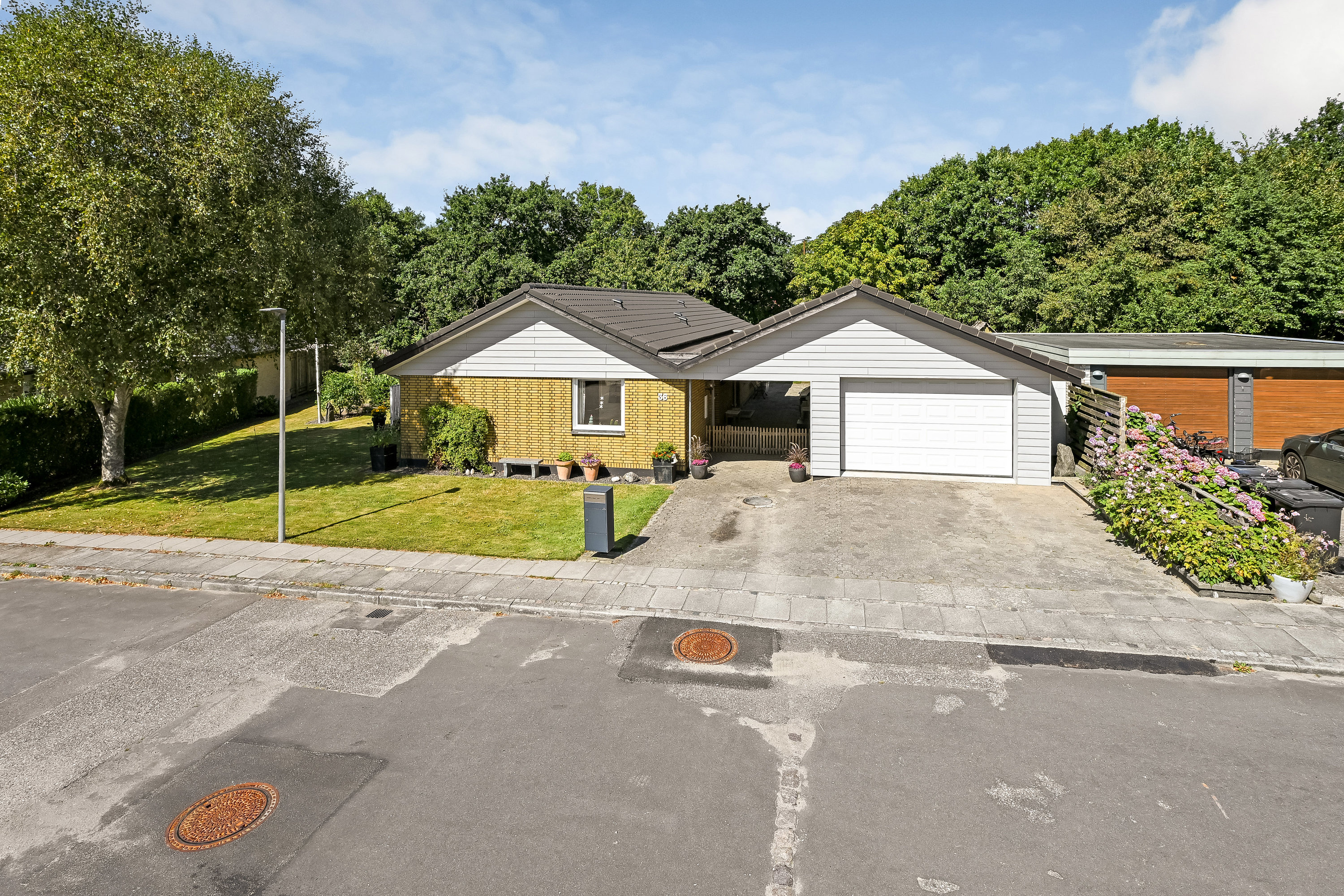 Fremhævet ejendommen billede i fuldskærmstilstand. Billede af Åskrænten 36, 6710 Esbjerg V