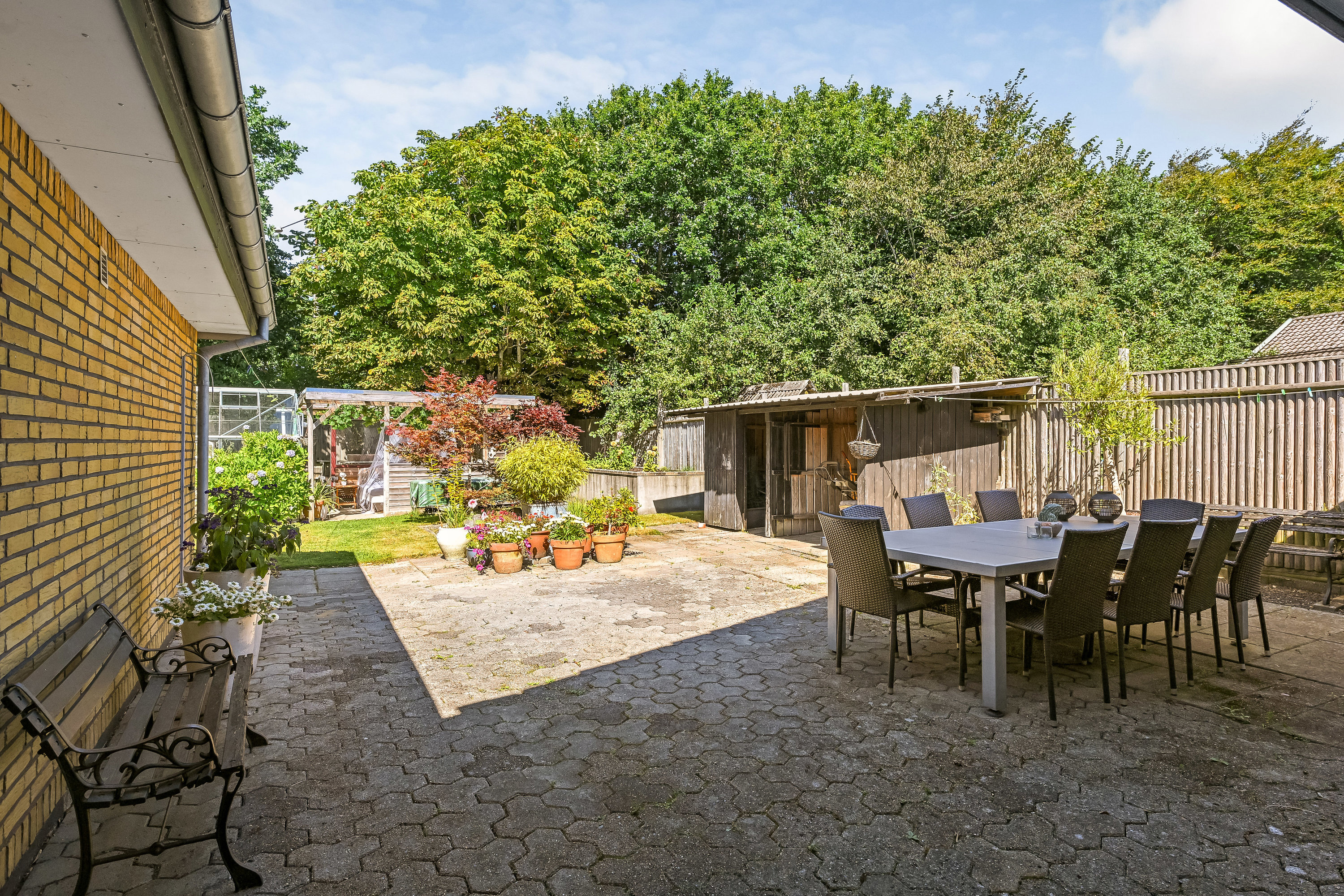 Fremhævet terrasse billede i fuldskærmstilstand. Billede af Åskrænten 36, 6710 Esbjerg V