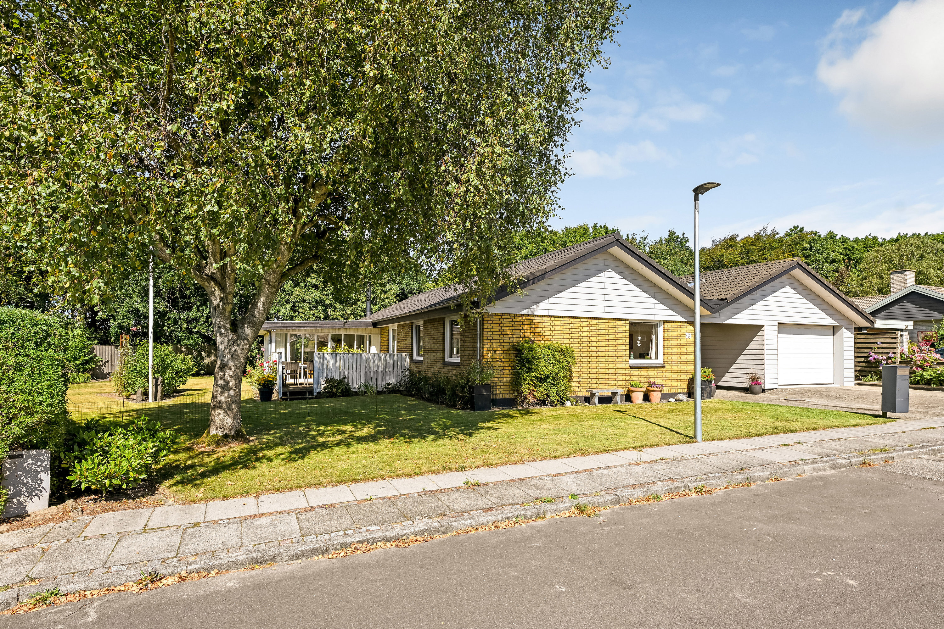 Fremhævet ejendommen billede i fuldskærmstilstand. Billede af Åskrænten 36, 6710 Esbjerg V