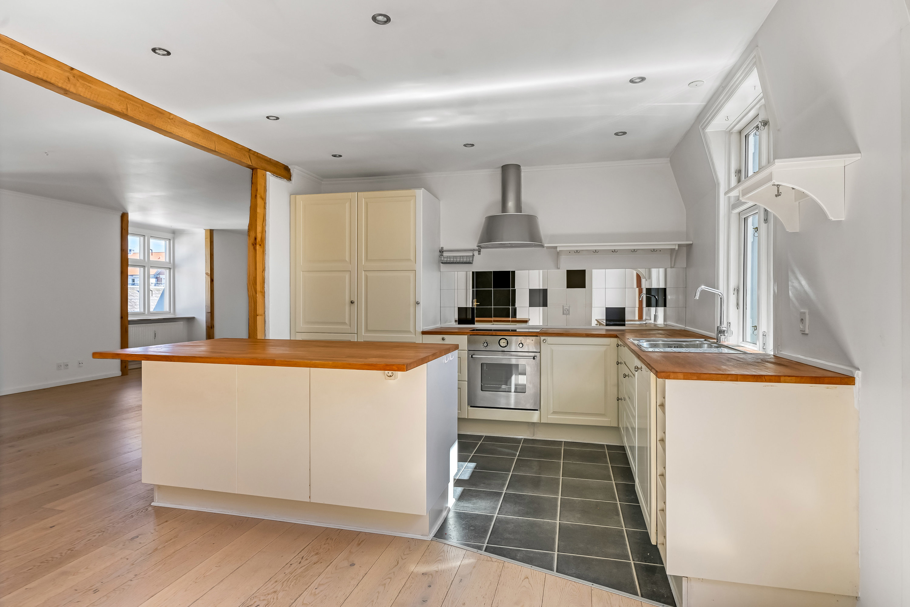 Fremhævet køkken billede i fuldskærmstilstand. Billede af Danmarksgade 16, 2., 6700 Esbjerg