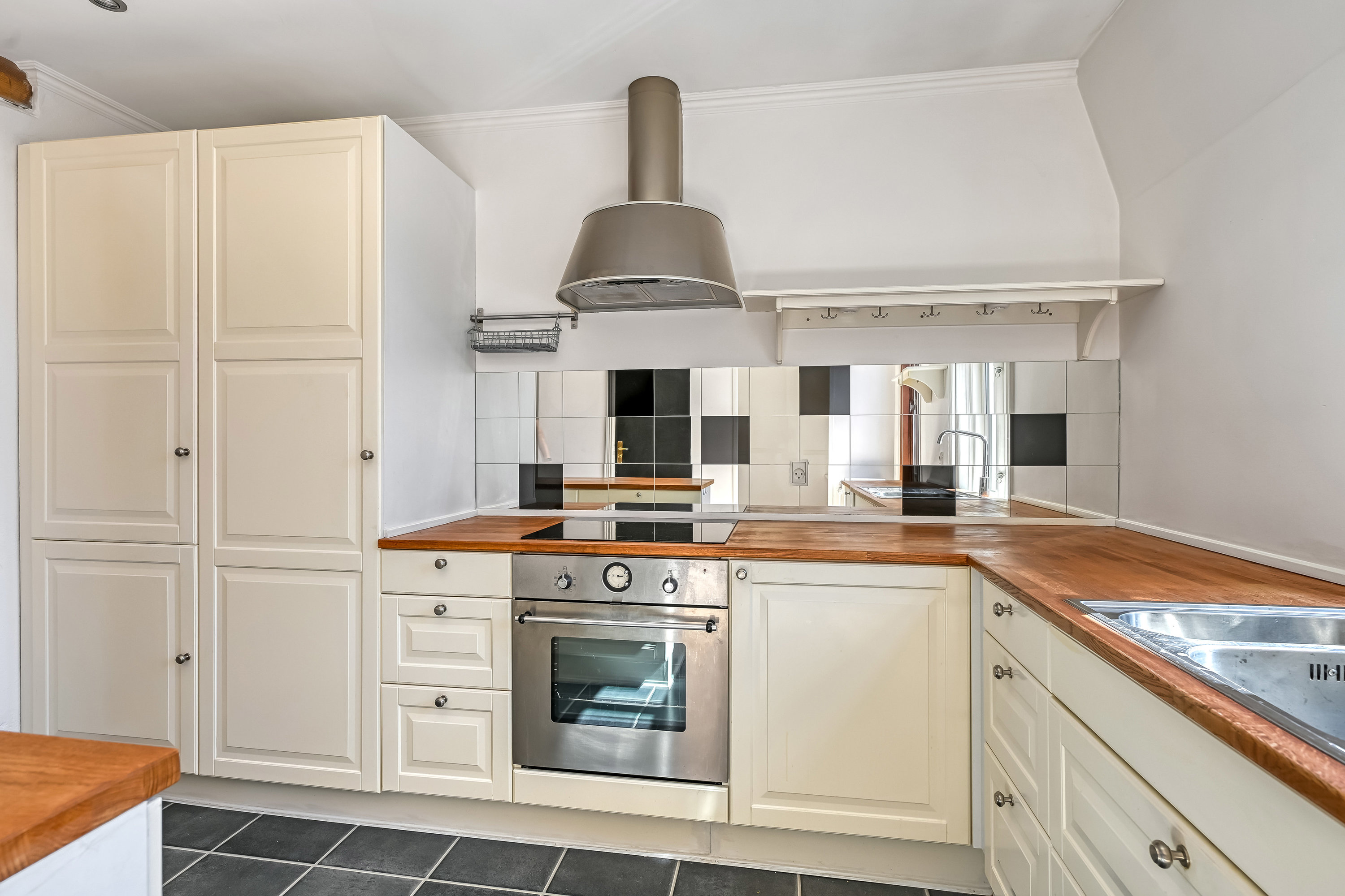 Fremhævet køkken billede i fuldskærmstilstand. Billede af Danmarksgade 16, 2., 6700 Esbjerg