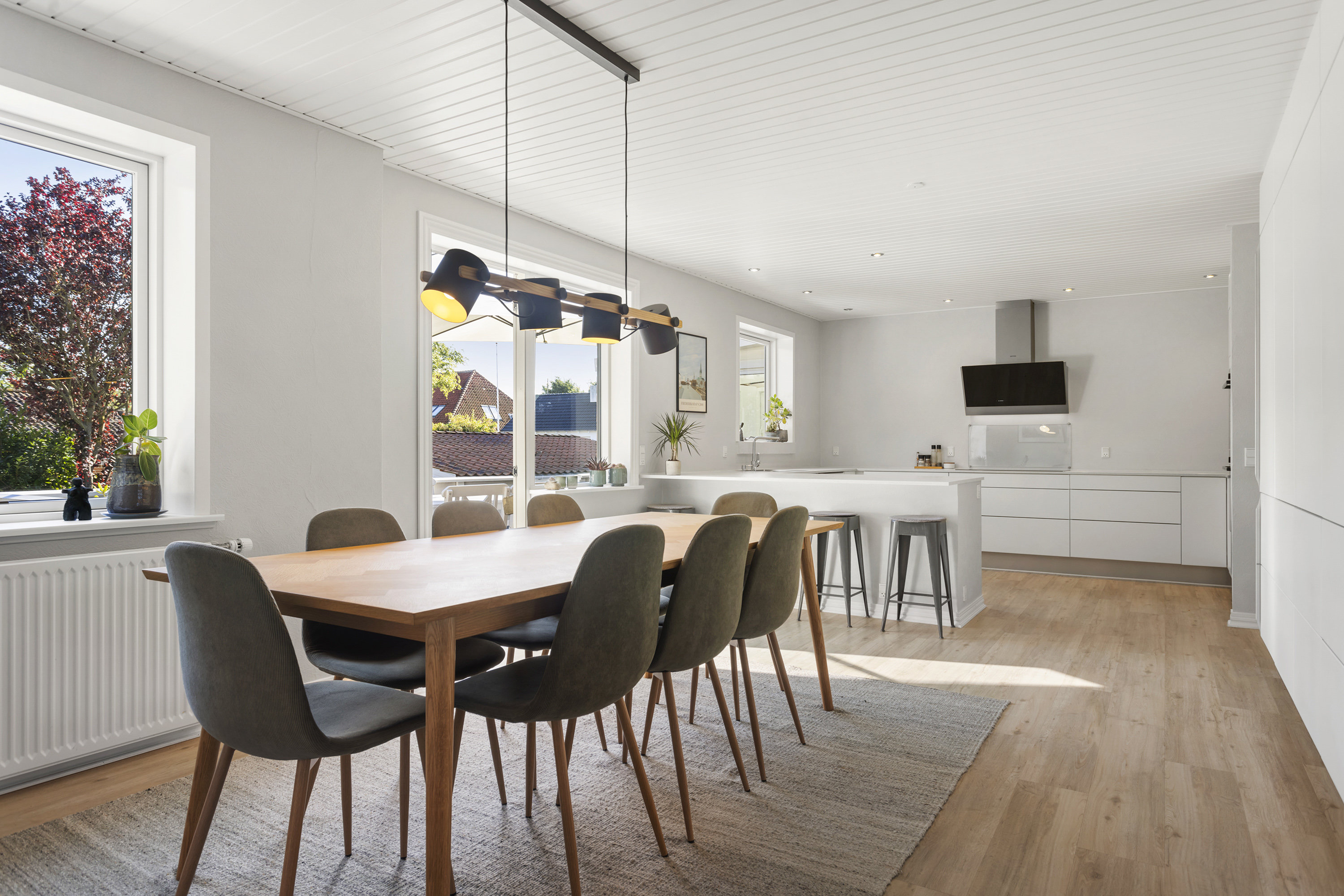 Fremhævet køkken alrum billede i fuldskærmstilstand. Billede af Overlæge Ottosens Vej 8, 9900 Frederikshavn