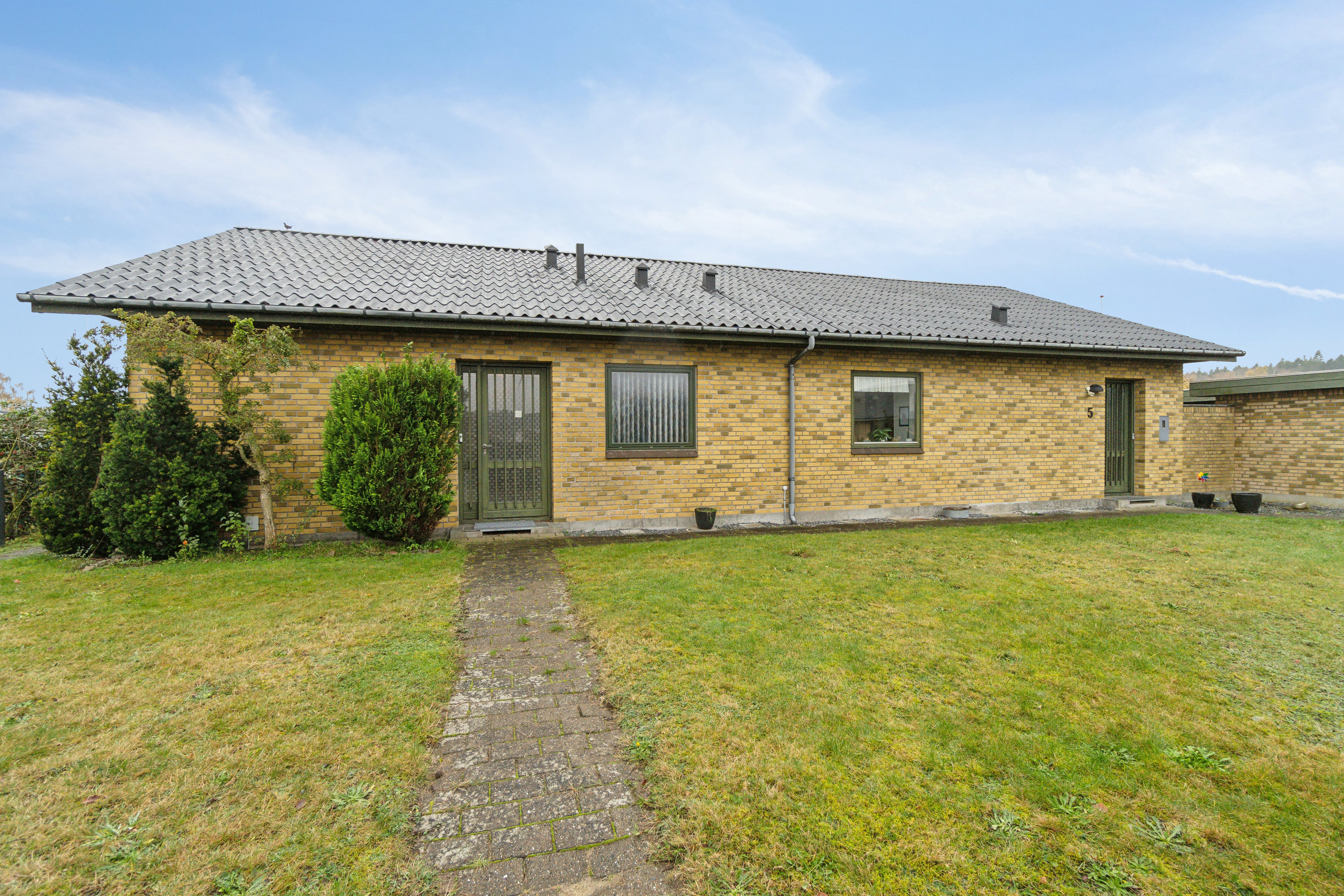 Fremhævet  billede i fuldskærmstilstand. Billede af Gyvelvej 5, 9560 Hadsund