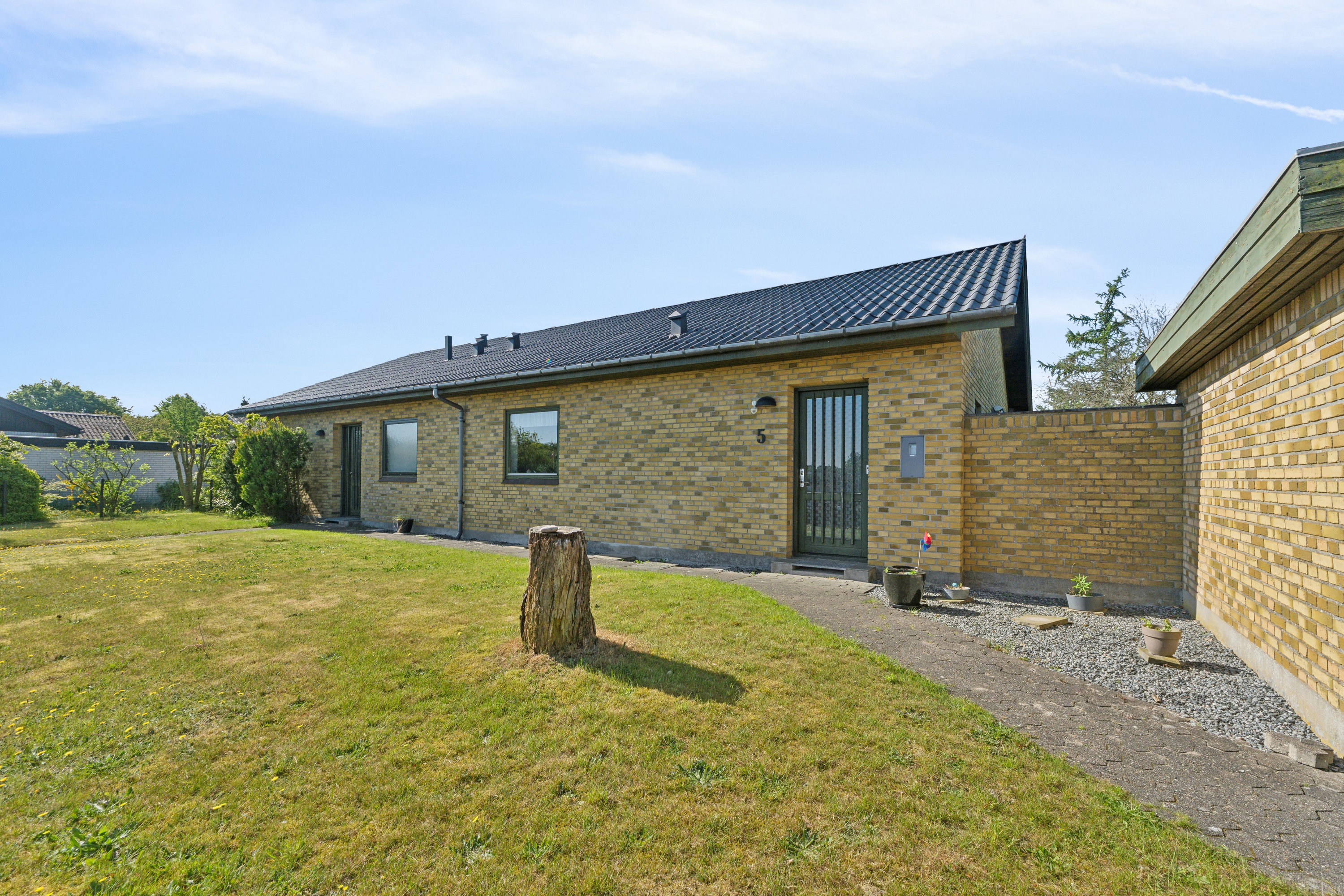 Fremhævet  billede i fuldskærmstilstand. Billede af Gyvelvej 5, 9560 Hadsund