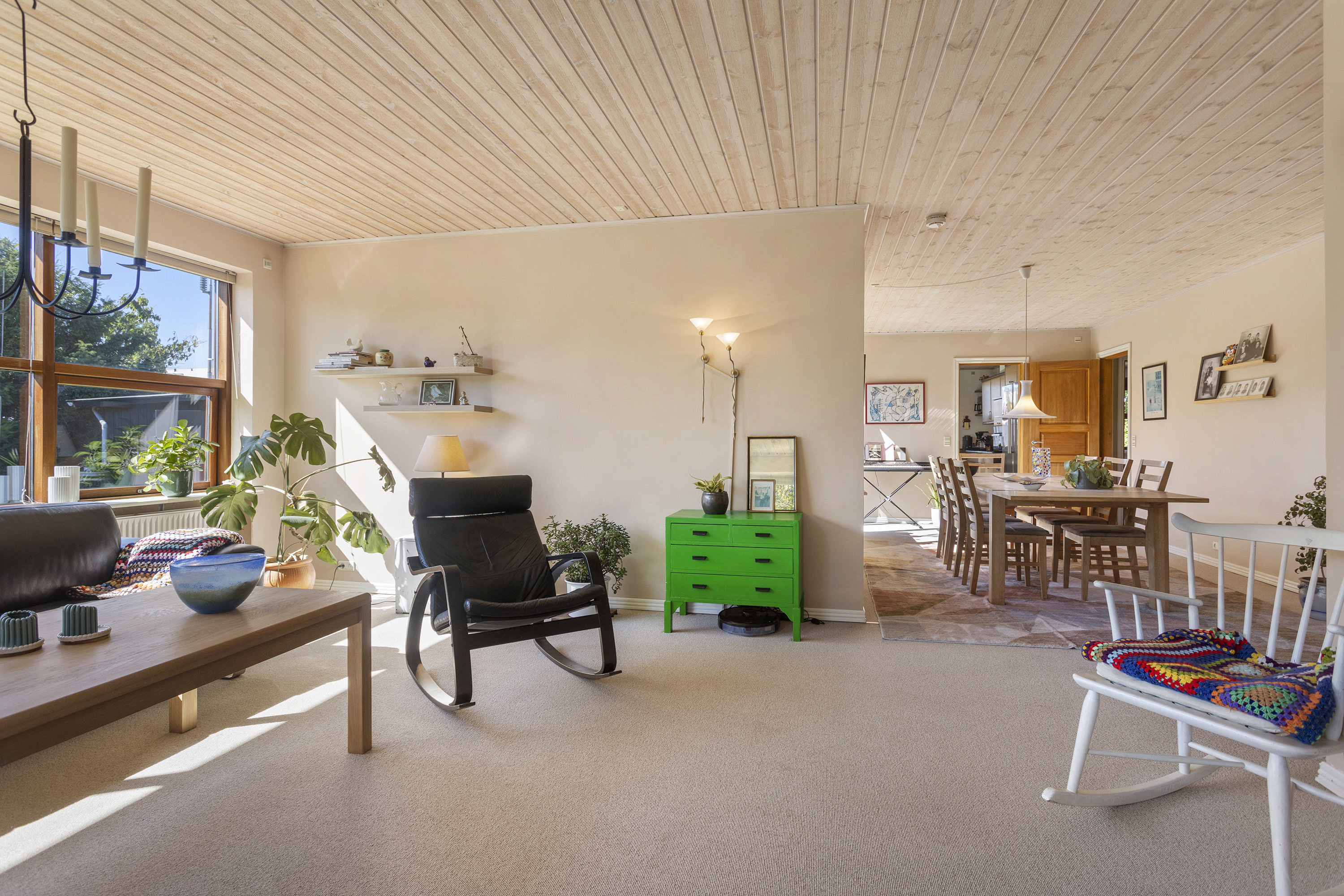 Fremhævet stue billede i fuldskærmstilstand. Billede af Otto Ruds Vej 11, 9900 Frederikshavn