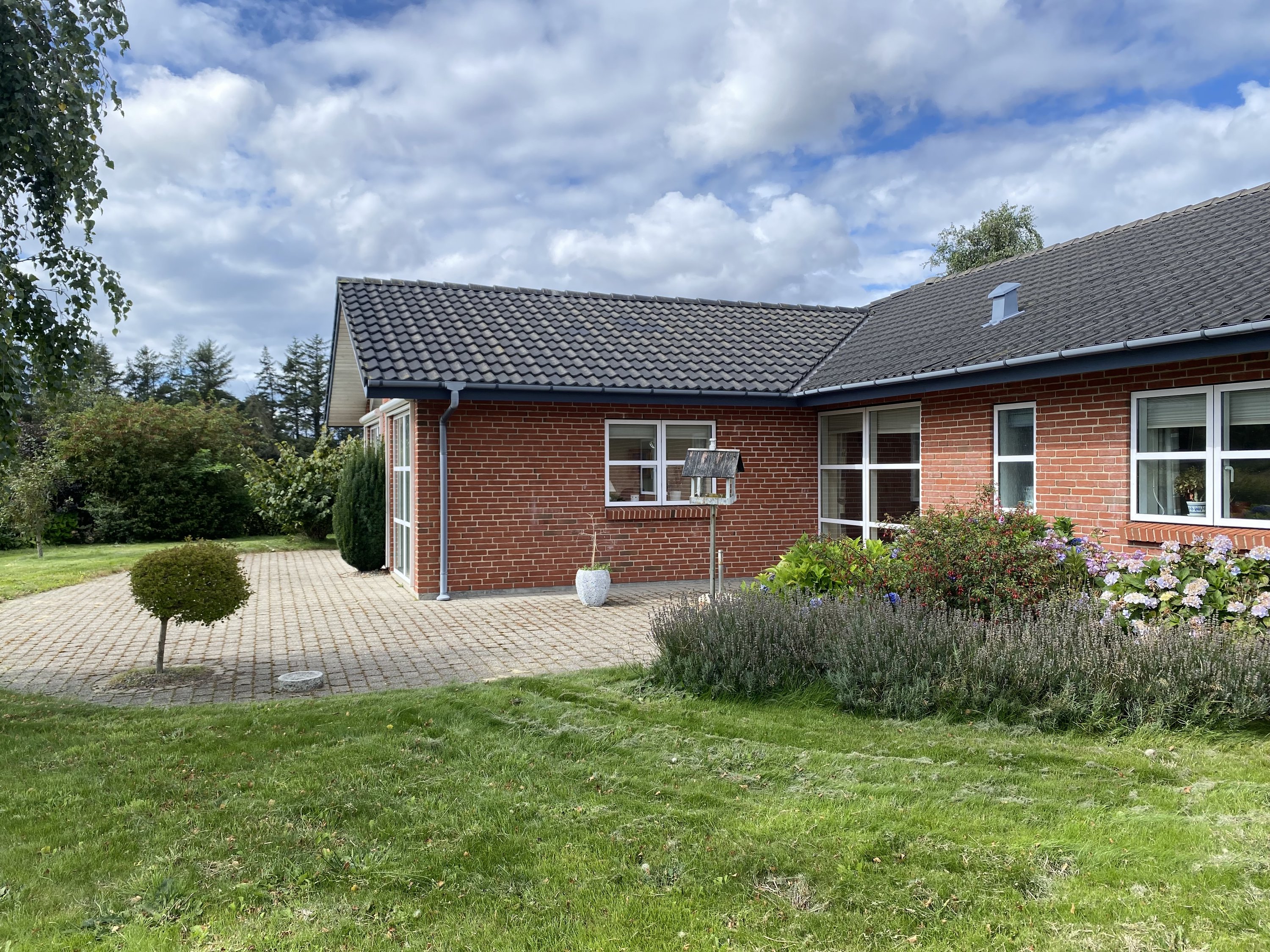 Fremhævet  billede i fuldskærmstilstand. Billede af Grævlingevej 44, Hee, 6950 Ringkøbing