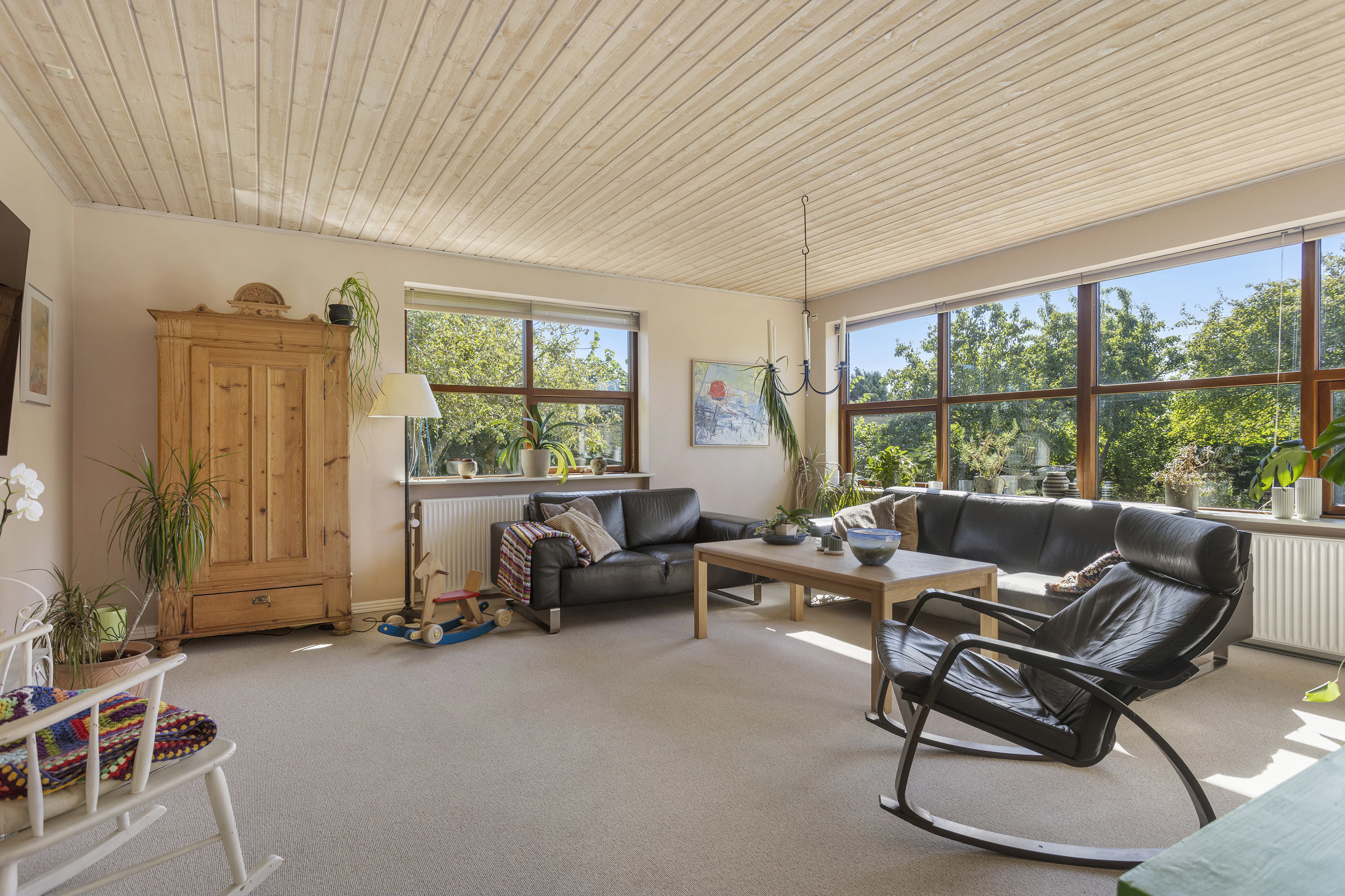 Fremhævet stue billede i fuldskærmstilstand. Billede af Otto Ruds Vej 11, 9900 Frederikshavn