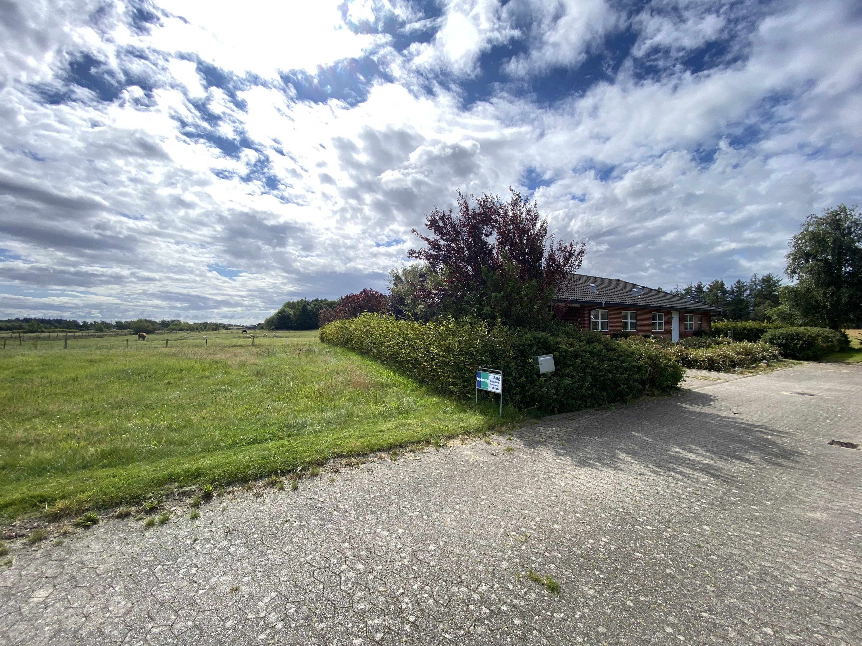 Fremhævet  billede i fuldskærmstilstand. Billede af Grævlingevej 44, Hee, 6950 Ringkøbing