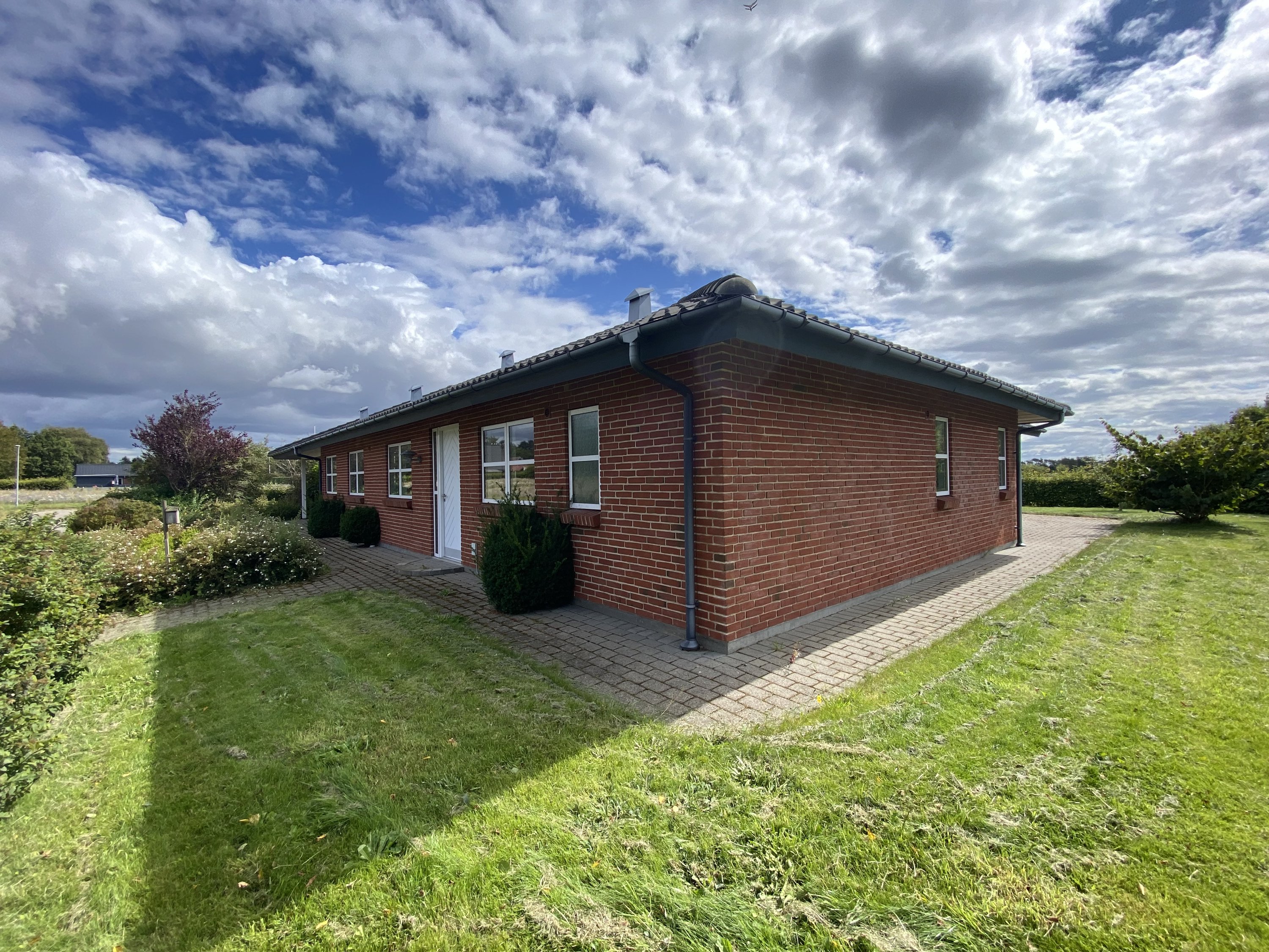 Fremhævet  billede i fuldskærmstilstand. Billede af Grævlingevej 44, Hee, 6950 Ringkøbing