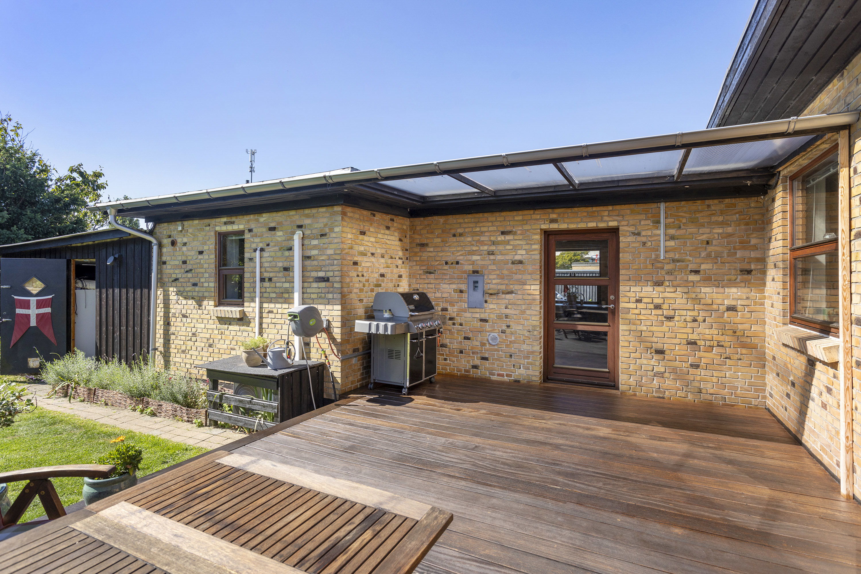 Miniaturebillede 1: terrasse. Billede af Otto Ruds Vej 11, 9900 Frederikshavn