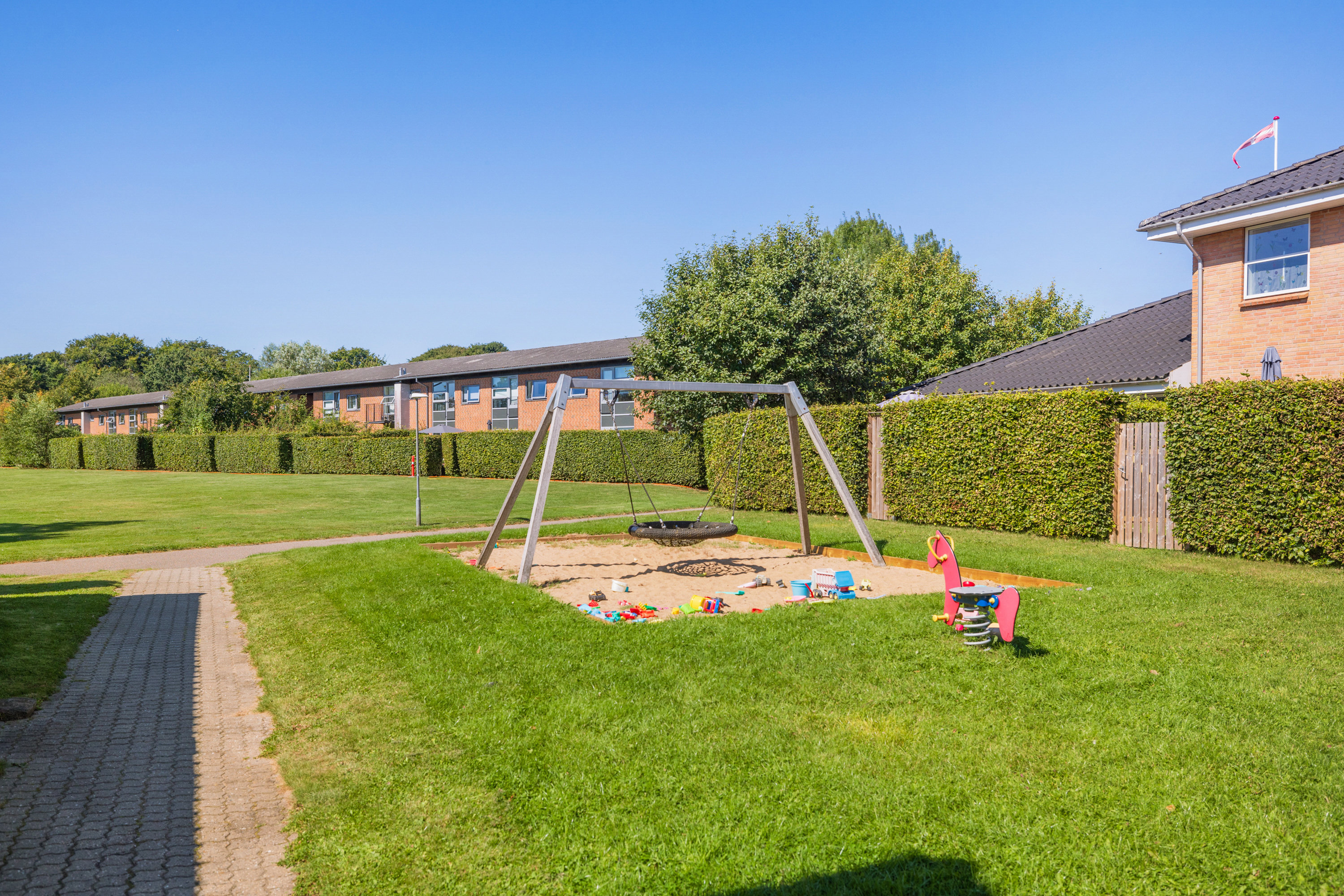 Fremhævet  billede i fuldskærmstilstand. Billede af Ranunkelvej 219, 1. 2., 8471 Sabro