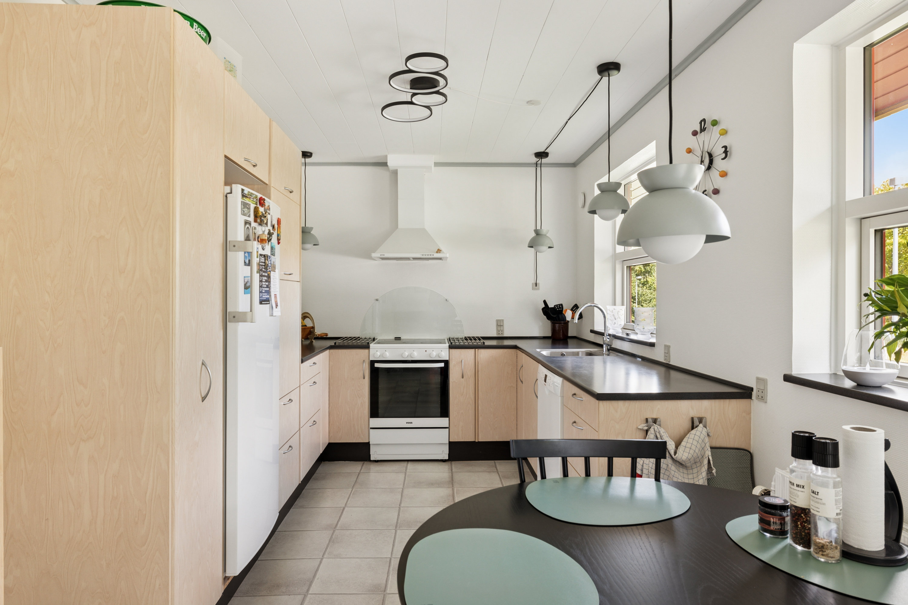 Fremhævet køkken billede i fuldskærmstilstand. Billede af Norupvej 9, Vammen, 8830 Tjele