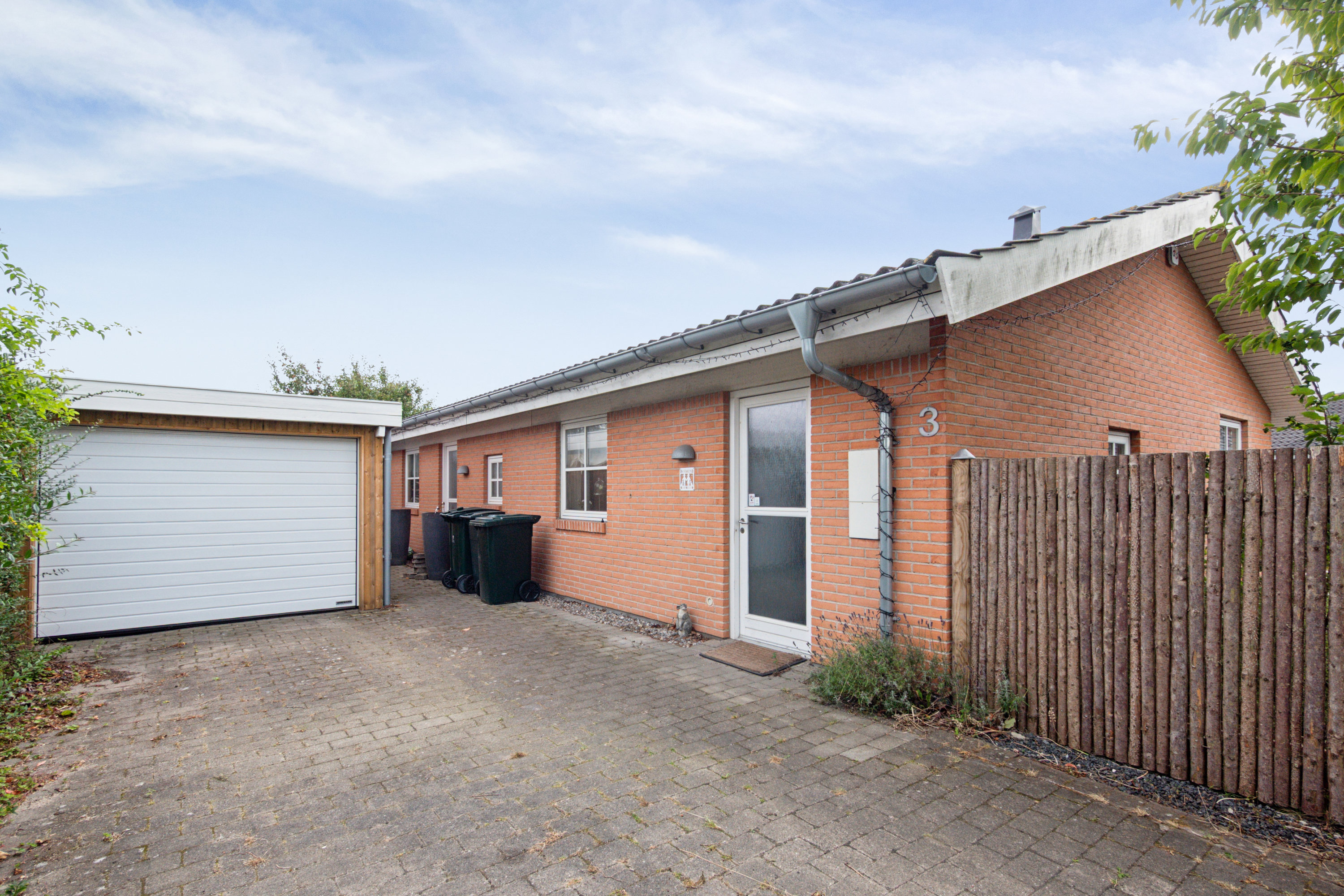 Villa: Ejendom 1 på Kildelunden 3, 2660 Brøndby Strand