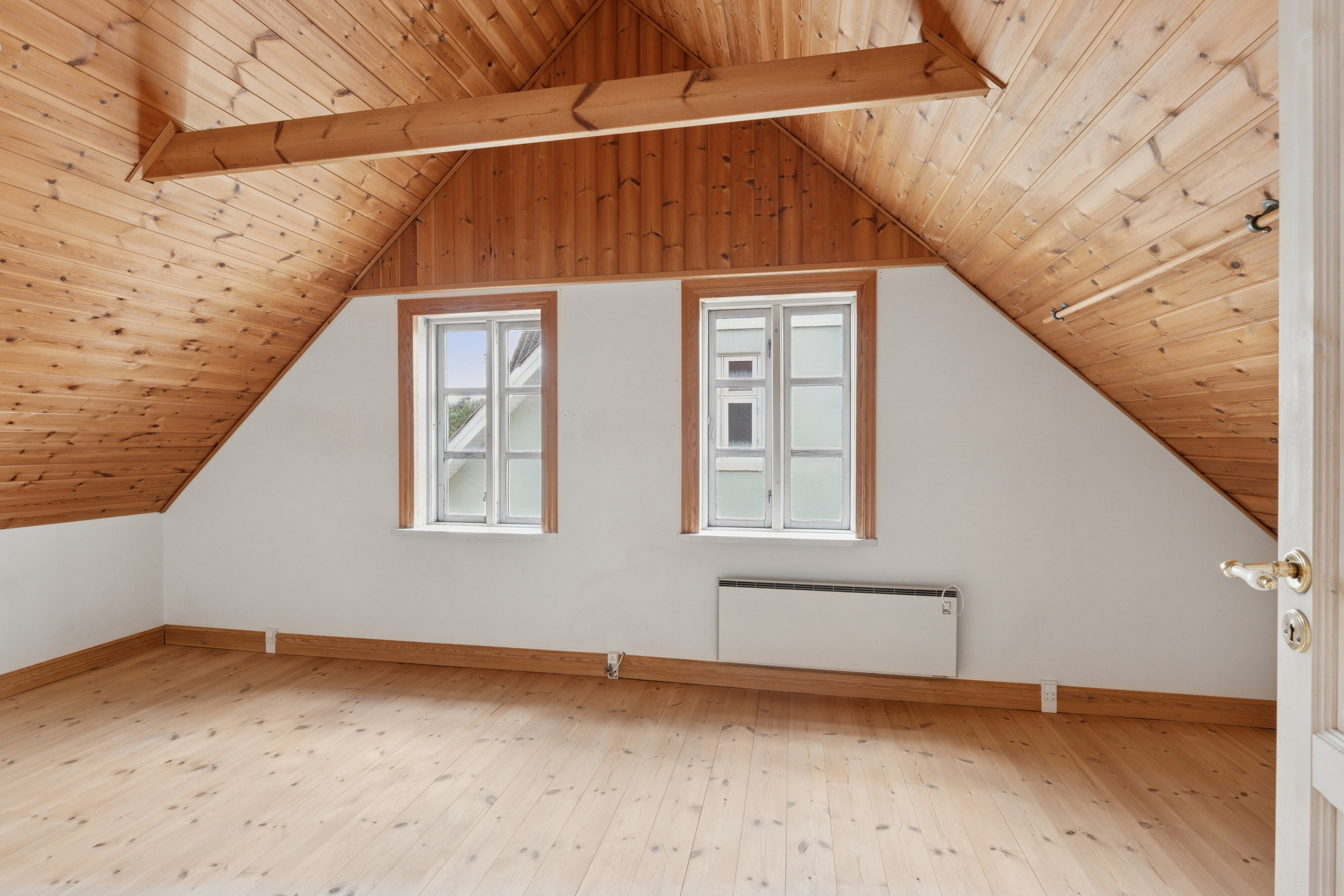 Fremhævet værelse billede i fuldskærmstilstand. Billede af Skagen Landevej 661, Mygdal, 9800 Hjørring