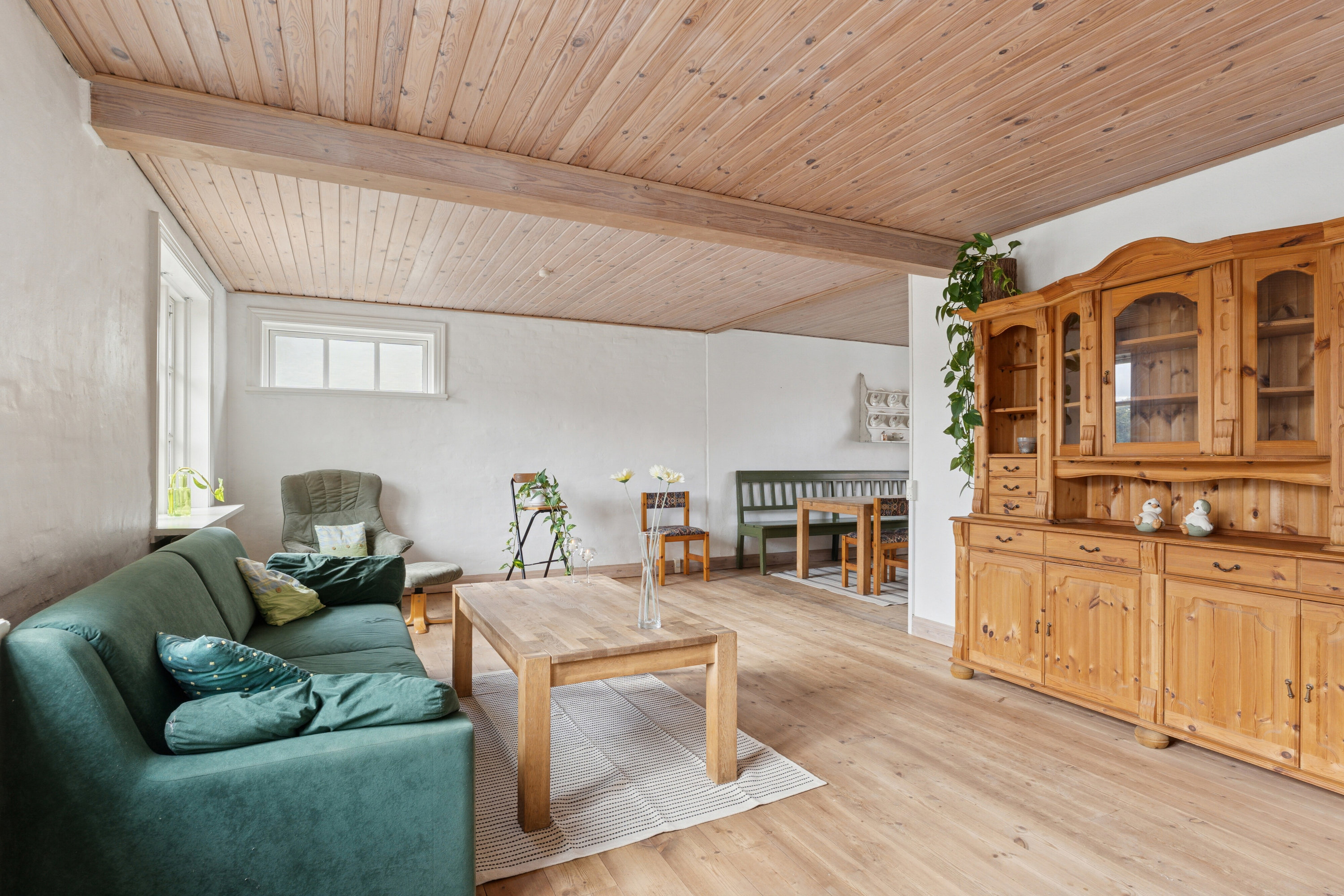 Fremhævet stue billede i fuldskærmstilstand. Billede af Skagen Landevej 661, Mygdal, 9800 Hjørring