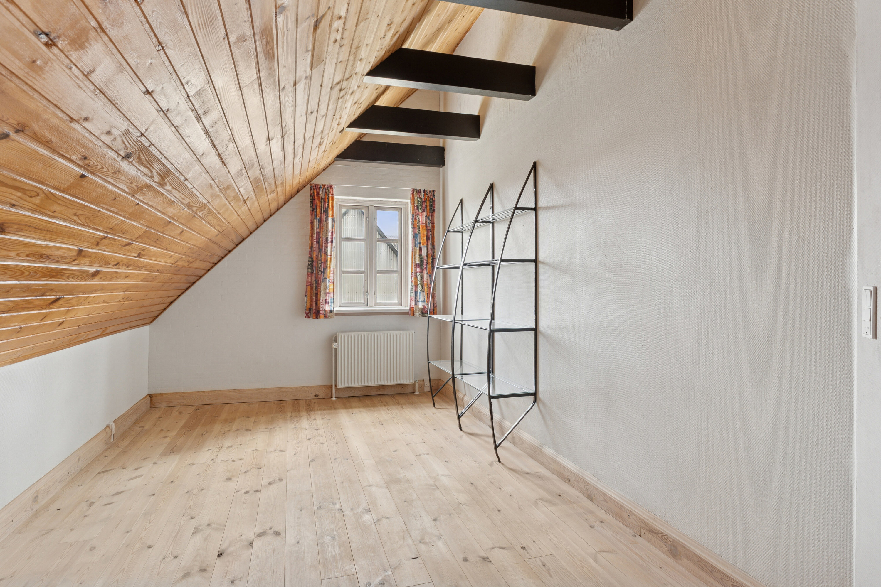 Fremhævet værelse billede i fuldskærmstilstand. Billede af Skagen Landevej 661, Mygdal, 9800 Hjørring