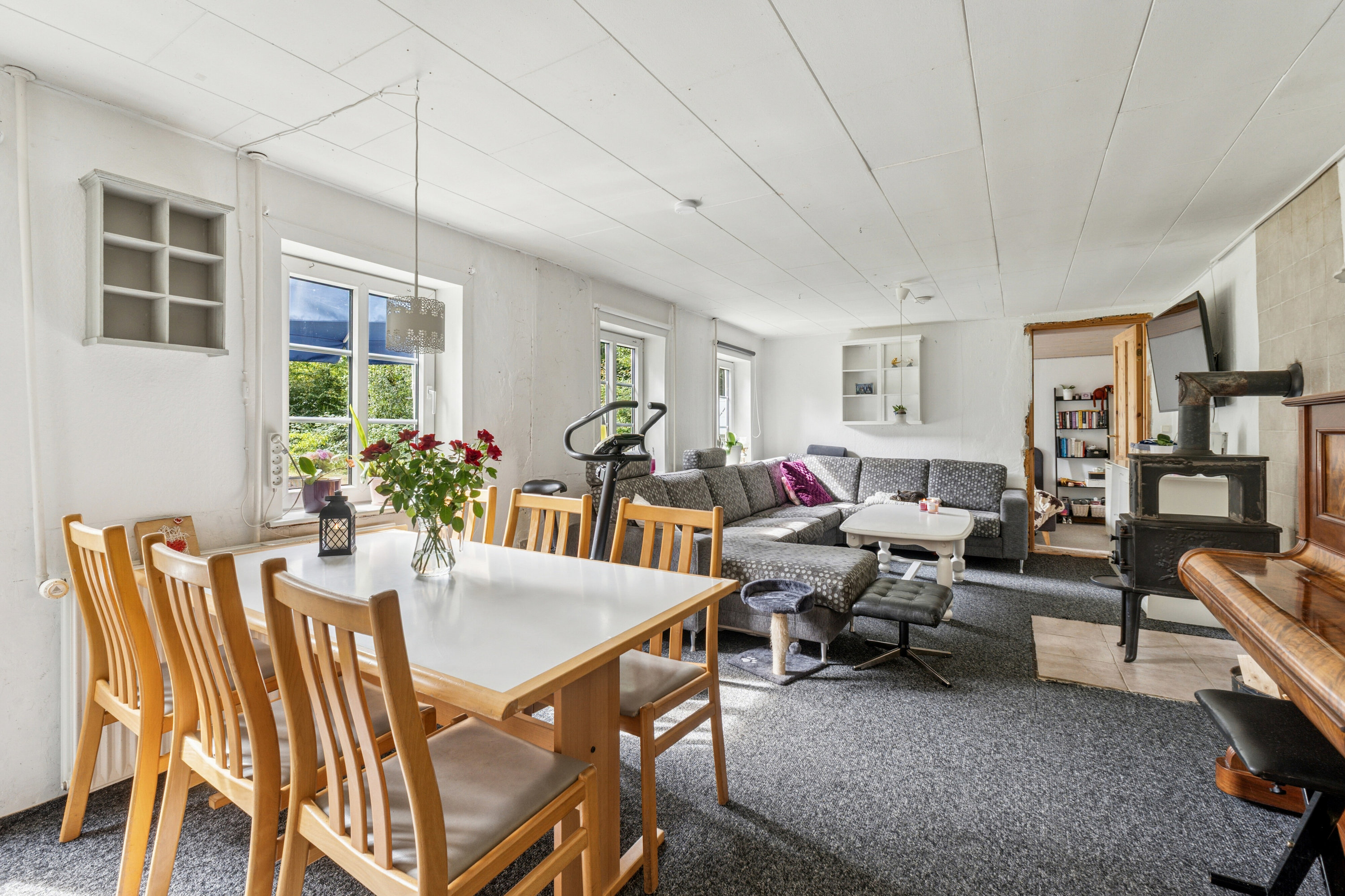 Fremhævet spisestue billede i fuldskærmstilstand. Billede af Nørremark 1, Sdr Hygum, 6630 Rødding