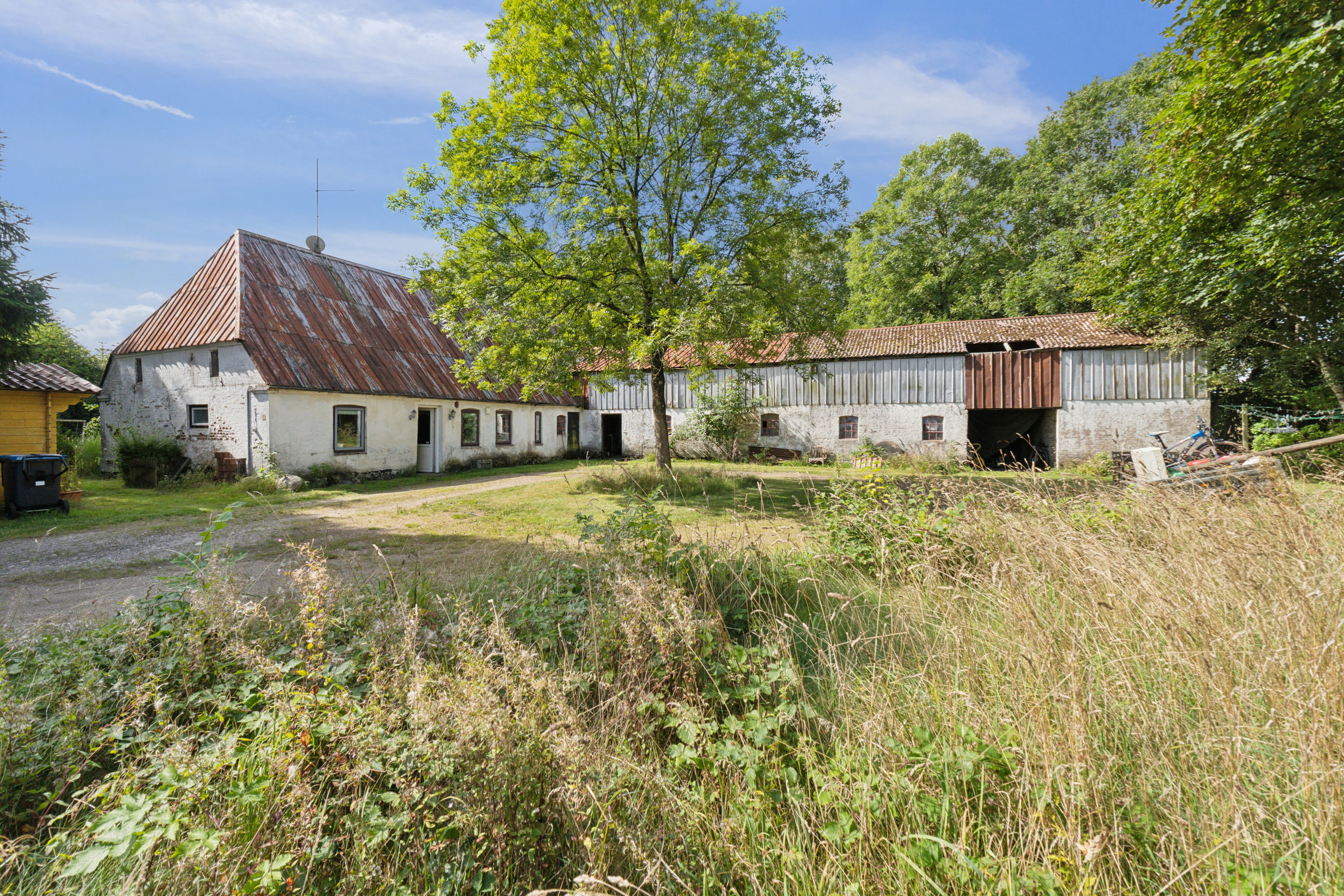 Fremhævet set fra haven billede i fuldskærmstilstand. Billede af Nørremark 1, Sdr Hygum, 6630 Rødding