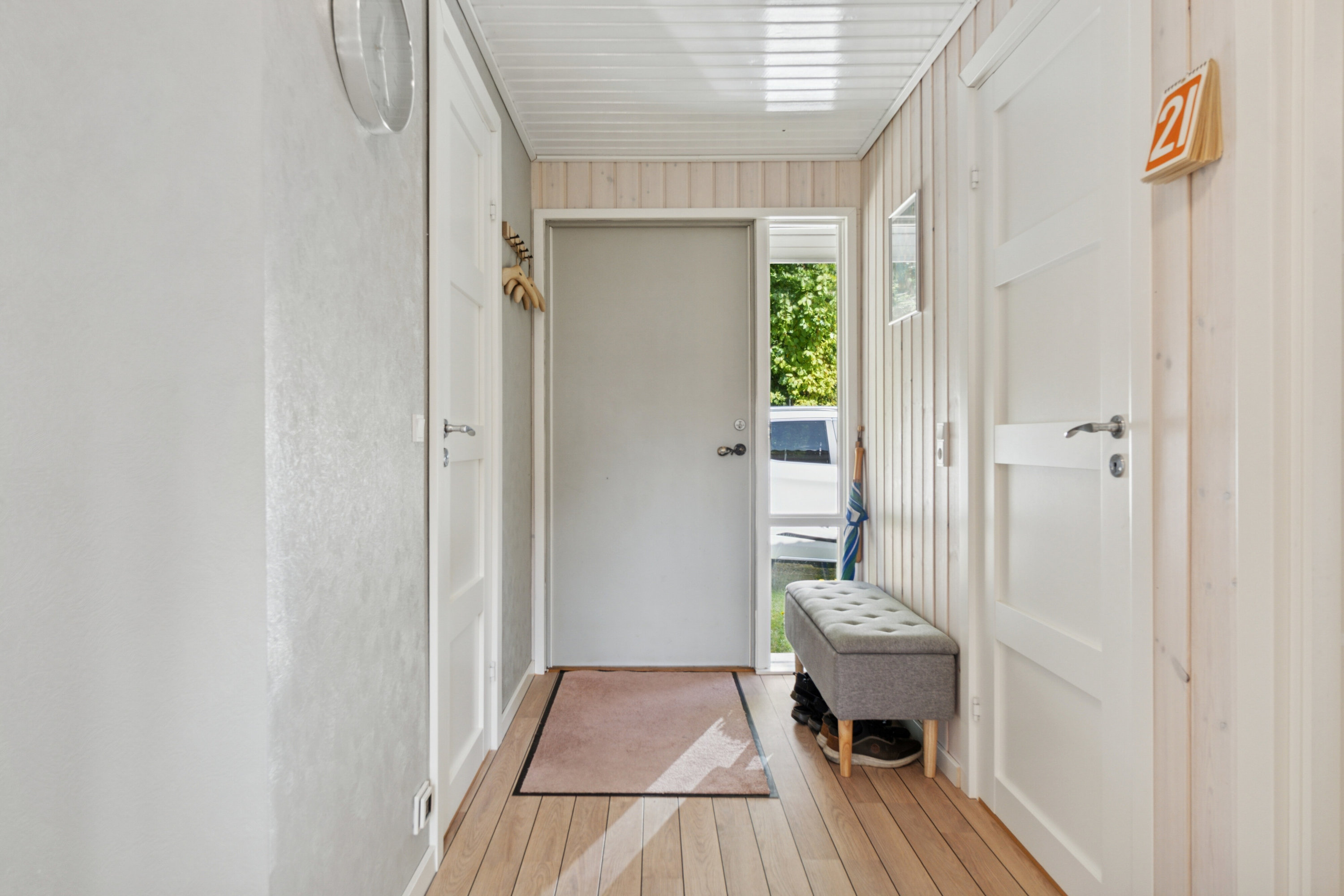 Fremhævet entré billede i fuldskærmstilstand. Billede af Petrine Sonnesvej 9, Evetofte, 3370 Melby