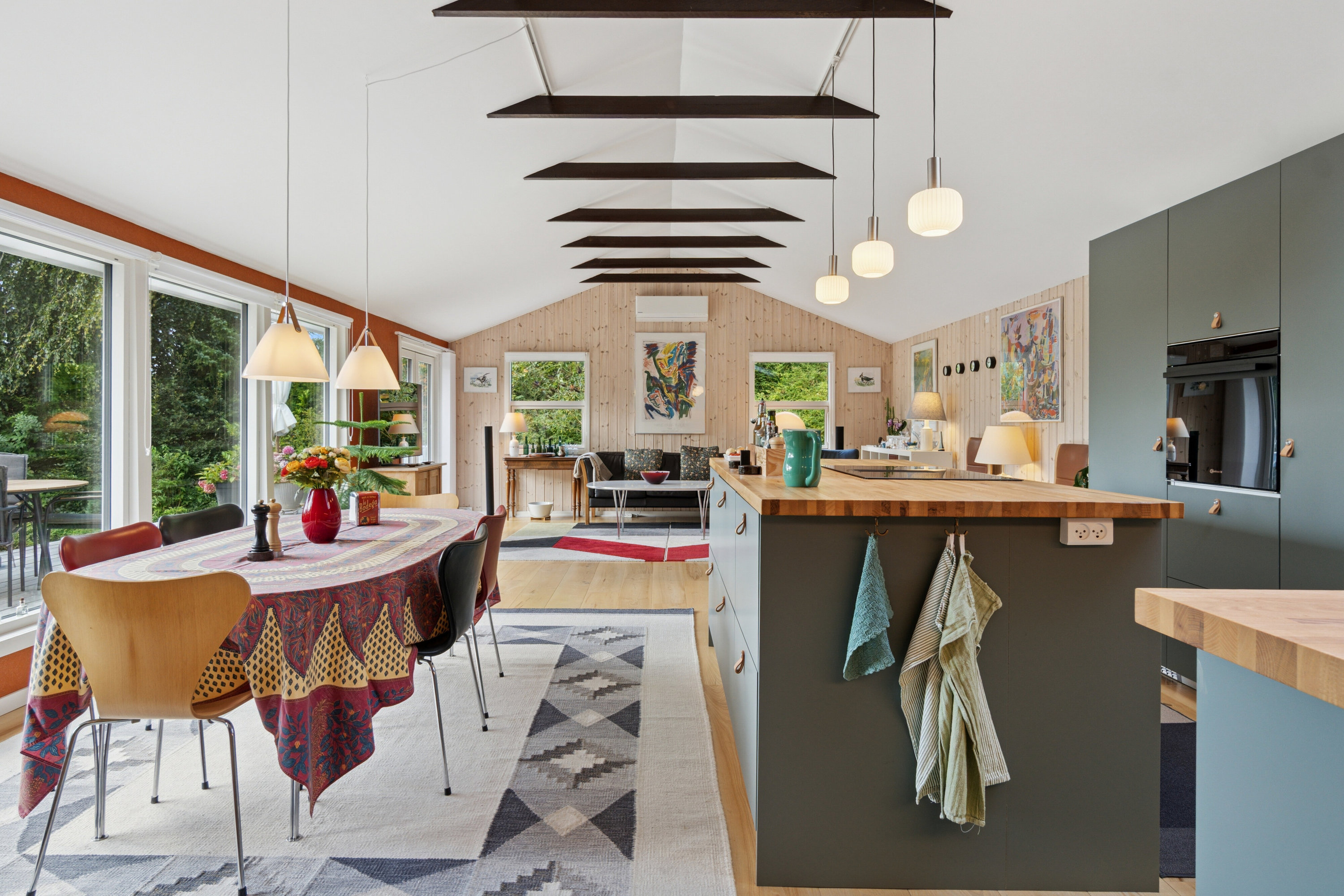 Fremhævet køkken billede i fuldskærmstilstand. Billede af Petrine Sonnesvej 9, Evetofte, 3370 Melby