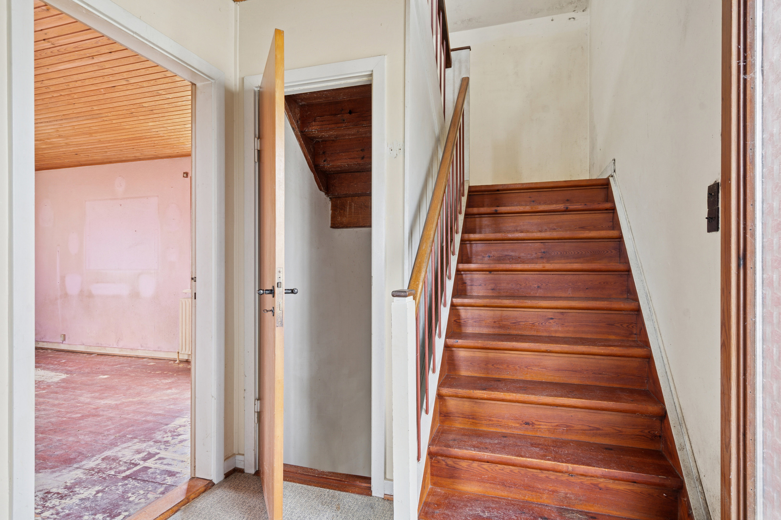 Fremhævet indendørs billede i fuldskærmstilstand. Billede af Ørbækvej 139, Tved, 5700 Svendborg