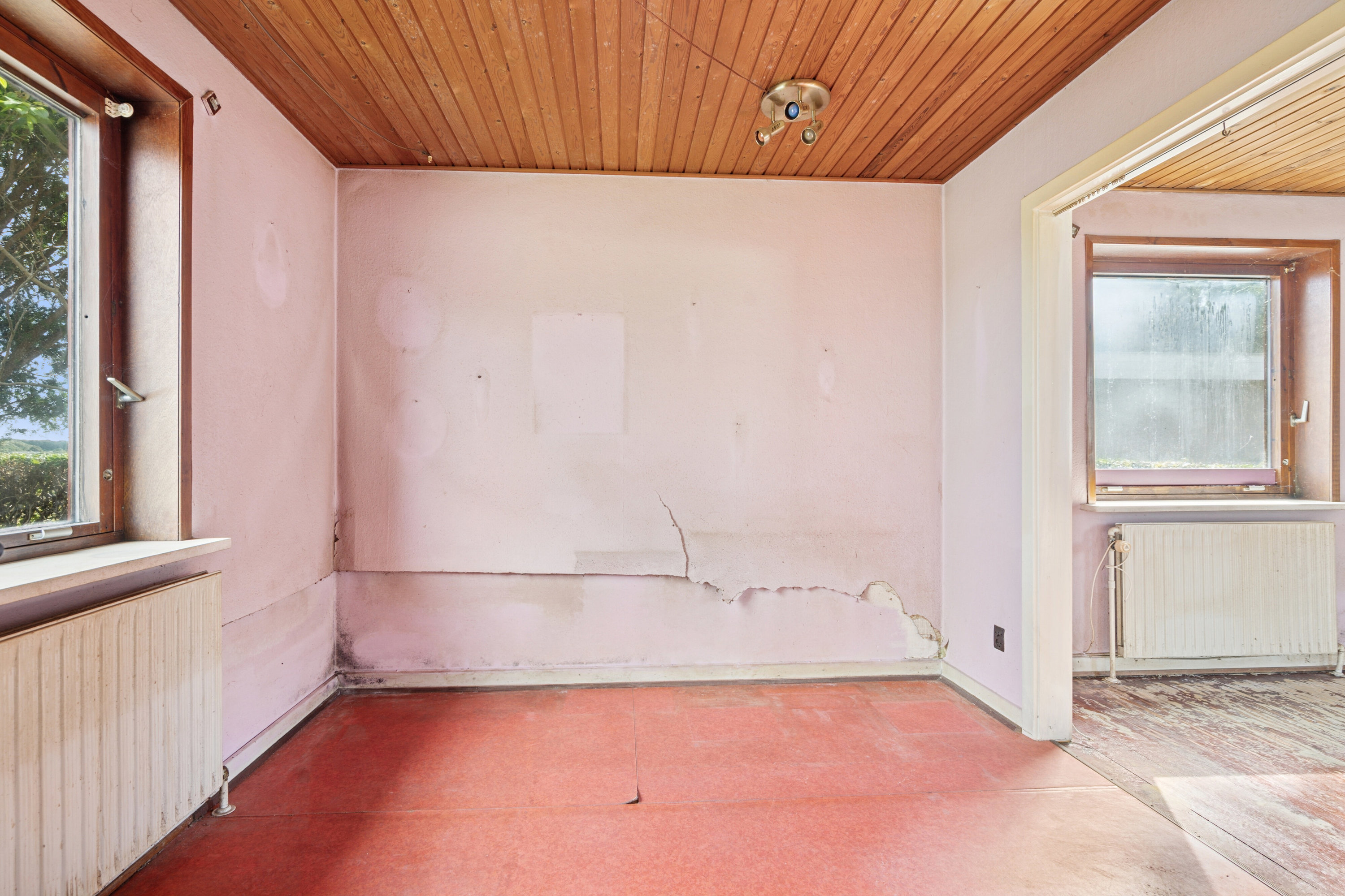 Fremhævet indendørs billede i fuldskærmstilstand. Billede af Ørbækvej 139, Tved, 5700 Svendborg