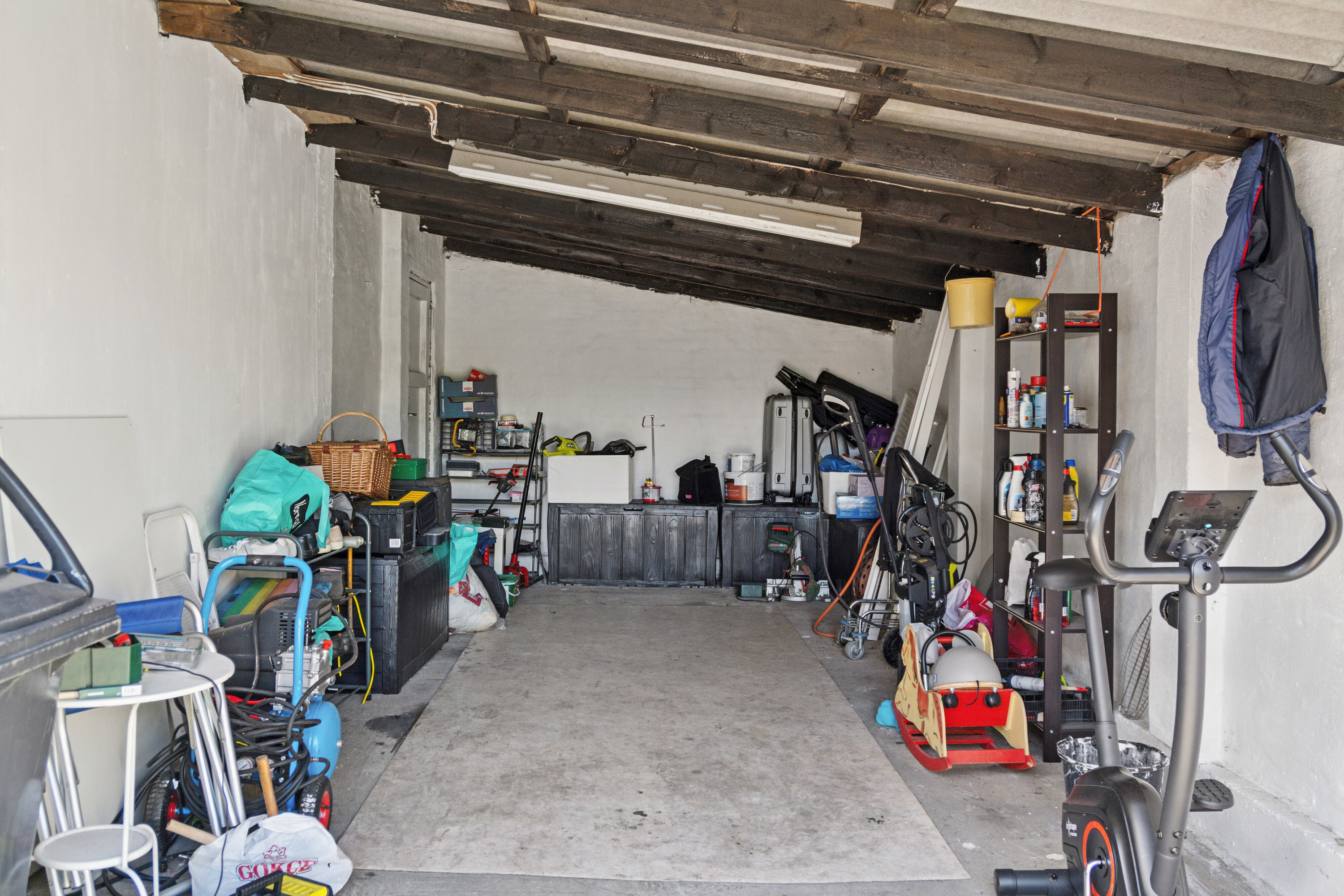 Fremhævet lager billede i fuldskærmstilstand. Billede af Solvænget 1, 8723 Løsning