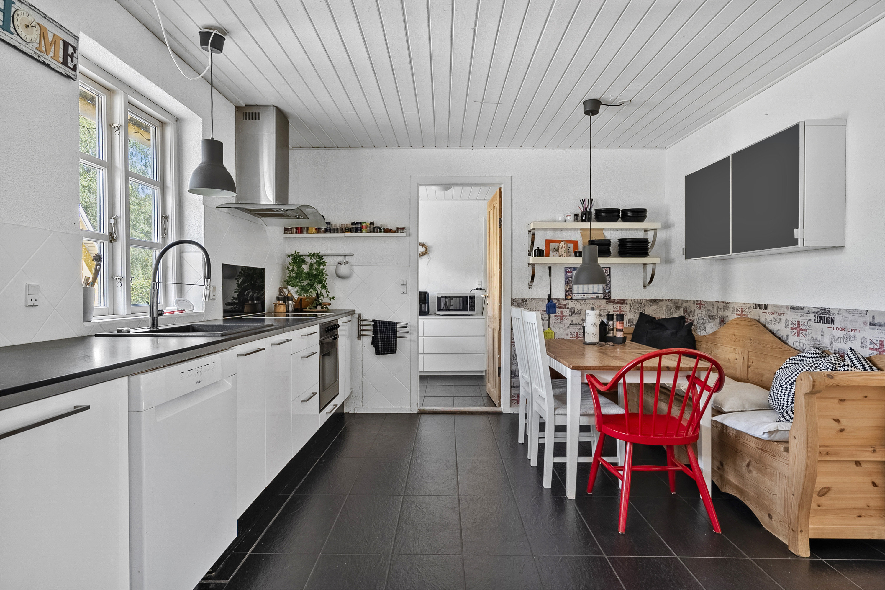 Fremhævet spisekøkken billede i fuldskærmstilstand. Billede af Blegindvej 77B, Blegind, 8362 Hørning