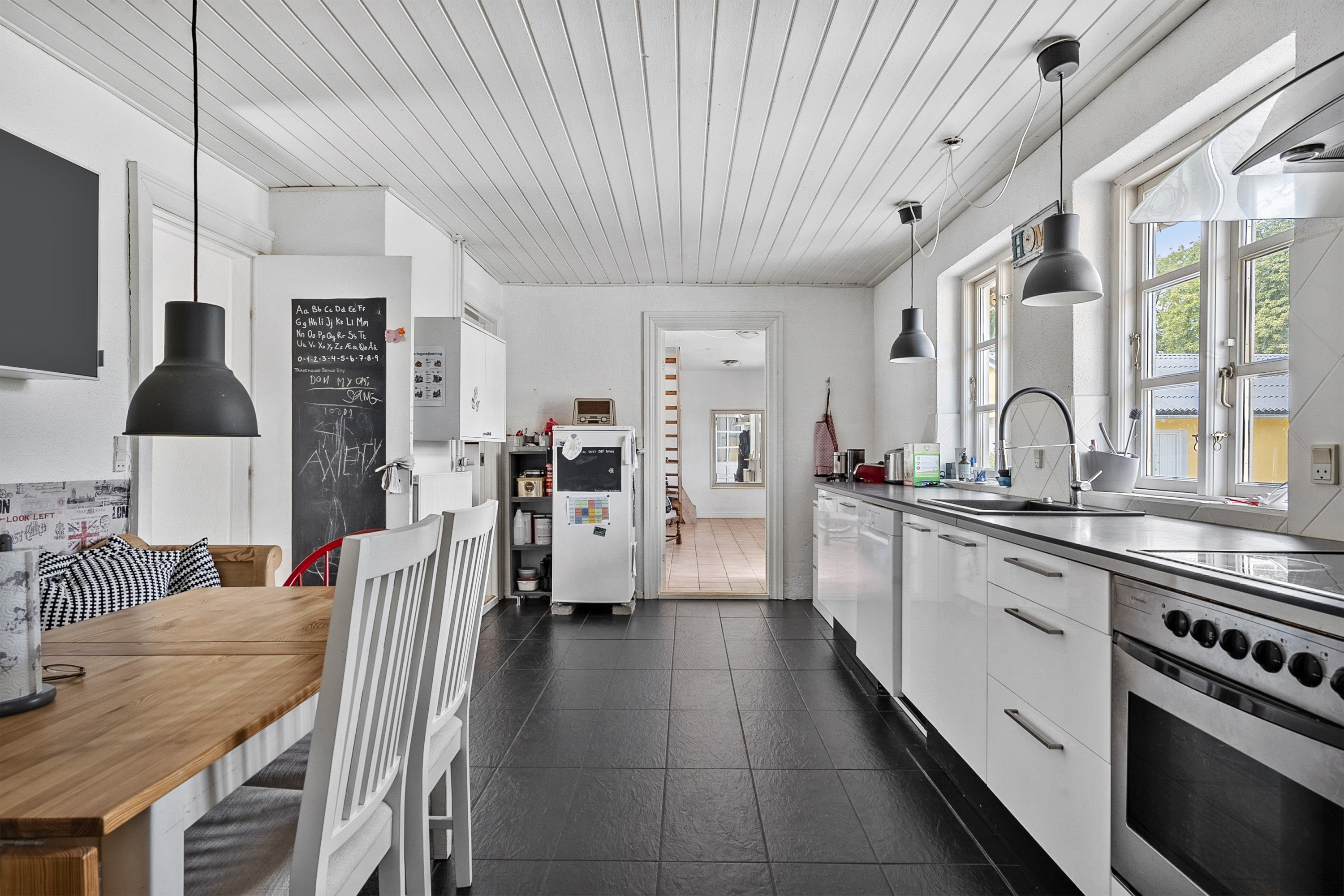 Fremhævet spisekøkken billede i fuldskærmstilstand. Billede af Blegindvej 77B, Blegind, 8362 Hørning