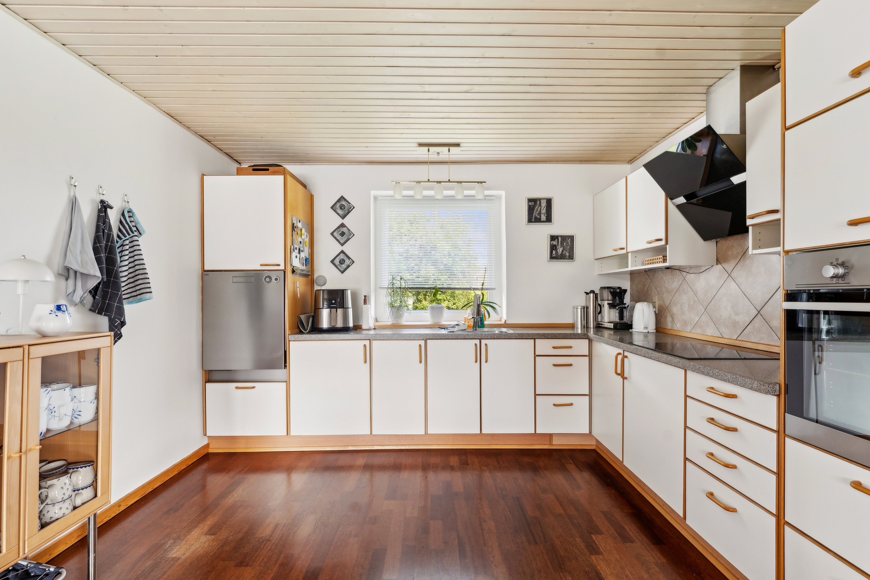 Fremhævet køkken billede i fuldskærmstilstand. Billede af Mølleengen 8, 8850 Bjerringbro