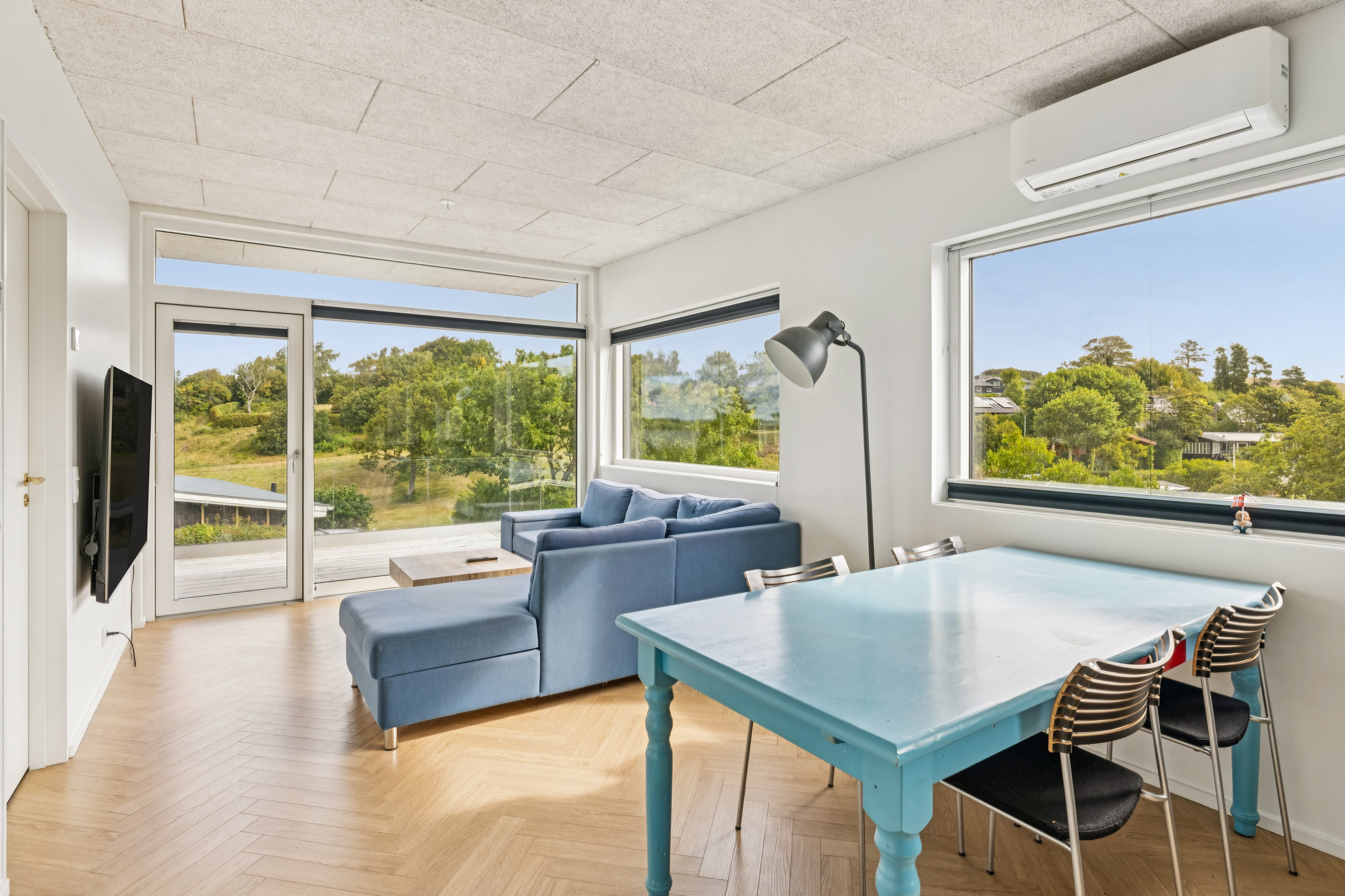 Fremhævet køkken billede i fuldskærmstilstand. Billede af Strandvejen 62, Hjarbæk, 8831 Løgstrup