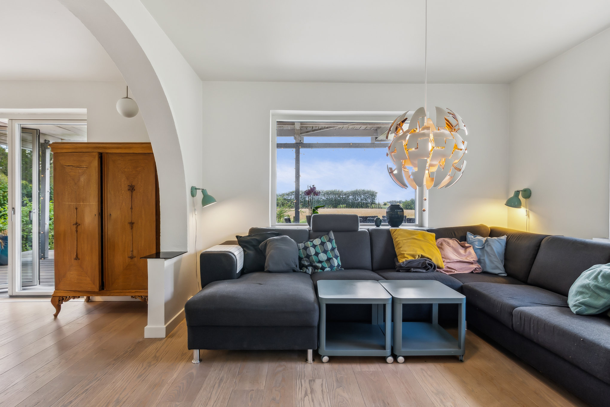 Fremhævet stue billede i fuldskærmstilstand. Billede af Læstenvej 14, Rejstrup, 8990 Fårup