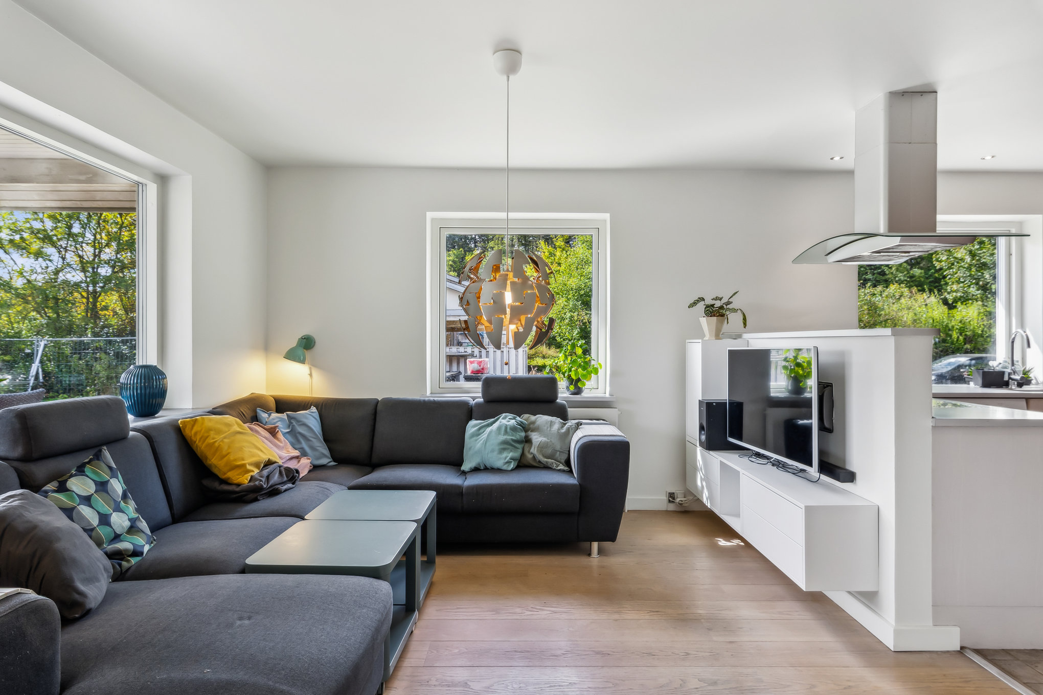 Fremhævet stue billede i fuldskærmstilstand. Billede af Læstenvej 14, Rejstrup, 8990 Fårup