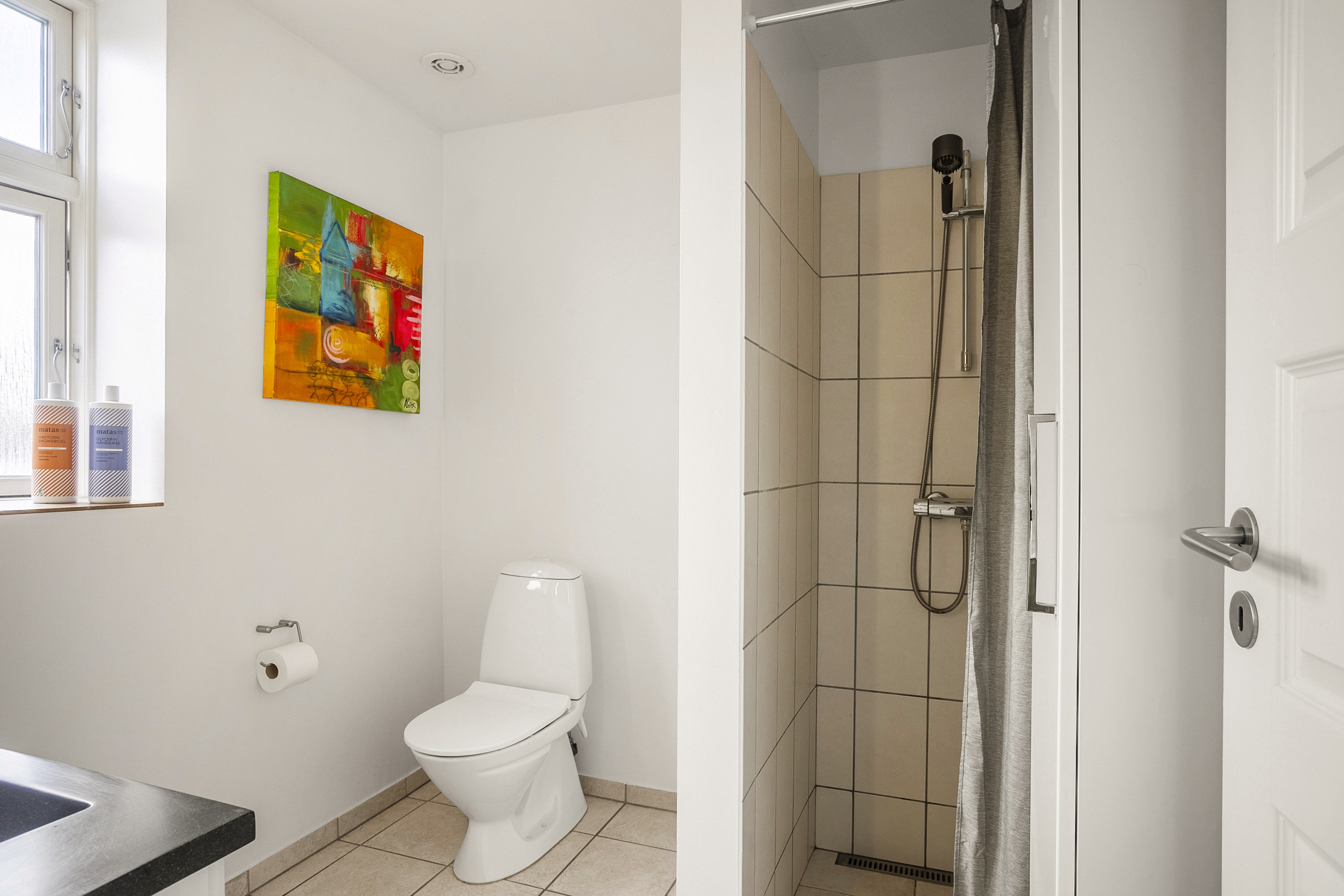 Fremhævet badeværelse billede i fuldskærmstilstand. Billede af Andstvej 2, 6621 Gesten