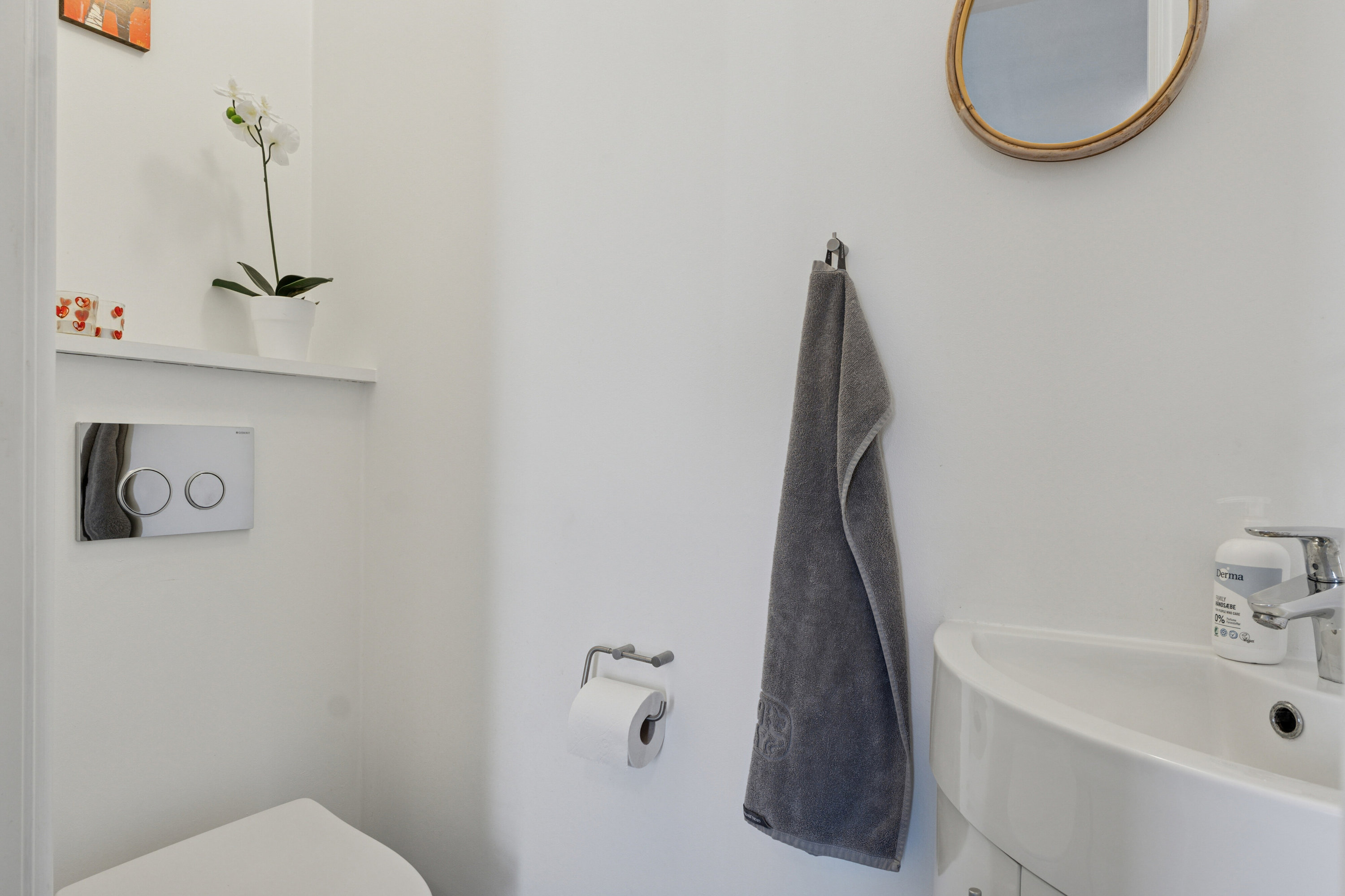 Fremhævet badeværelse billede i fuldskærmstilstand. Billede af Vestergade 25, 5492 Vissenbjerg