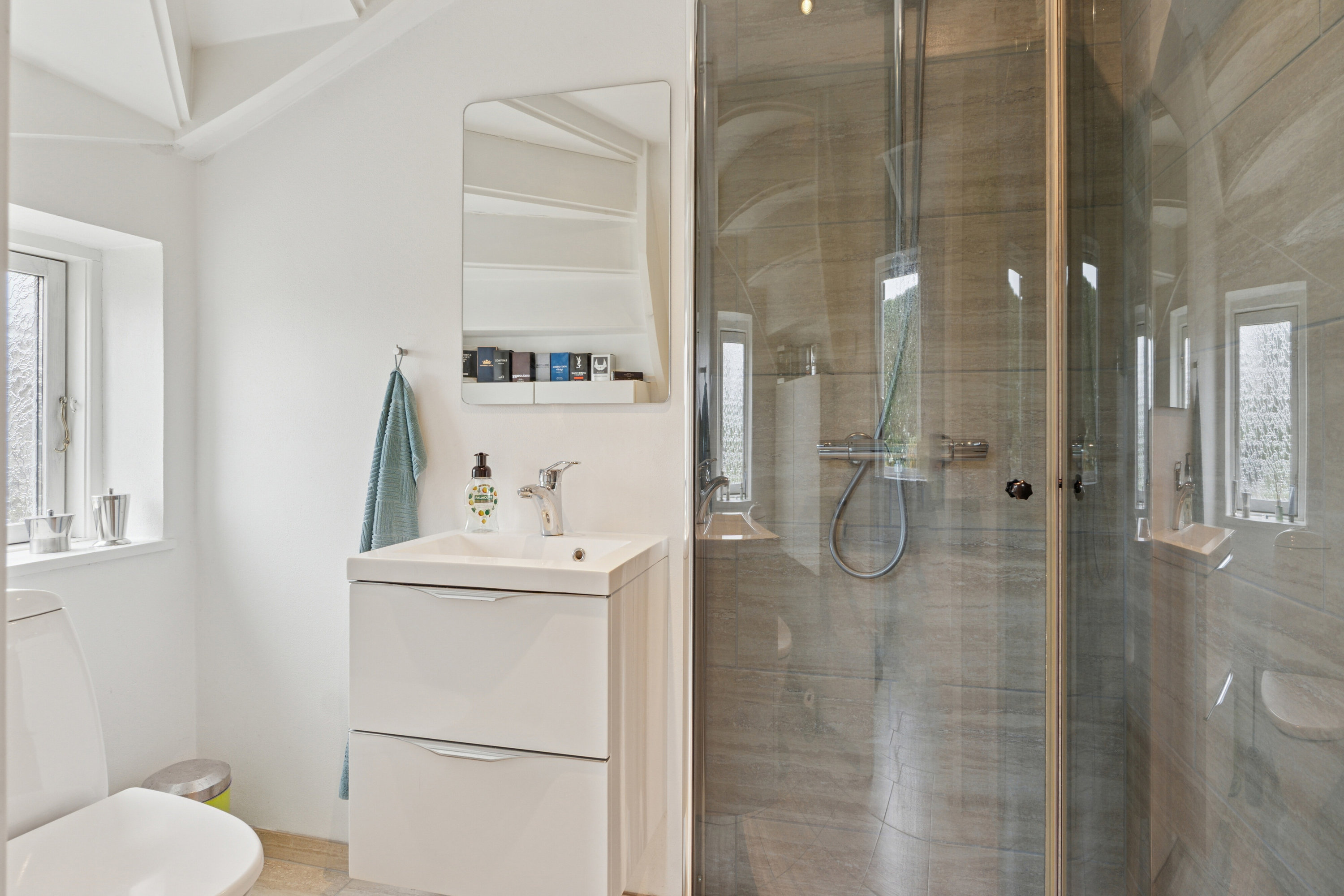 Fremhævet badeværelse billede i fuldskærmstilstand. Billede af Vestergade 25, 5492 Vissenbjerg