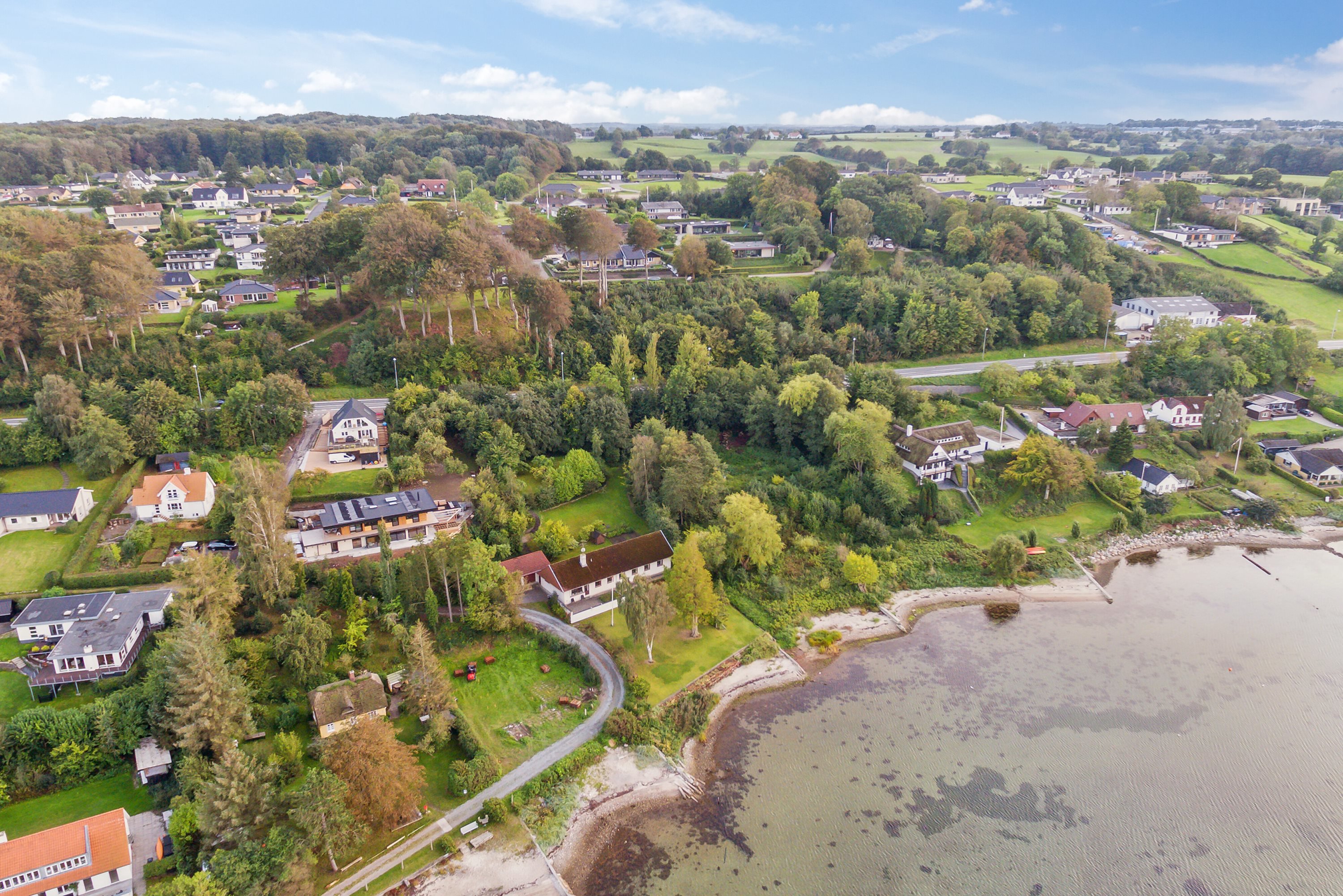 Fremhævet  billede i fuldskærmstilstand. Billede af Hvilehøjvej 9, Hostrupskov, 6200 Aabenraa