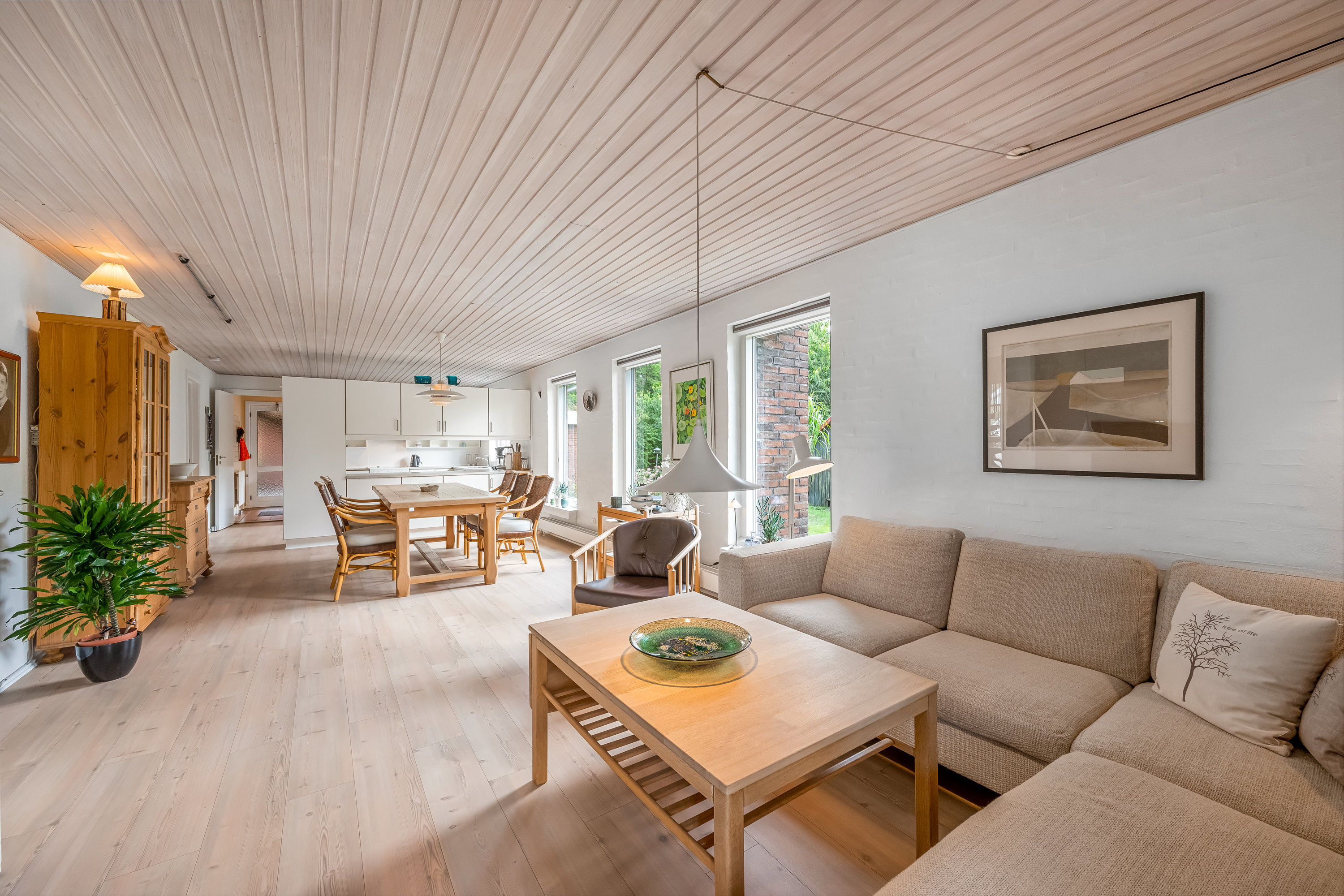 Fremhævet stue billede i fuldskærmstilstand. Billede af Åbrinken 14, 6900 Skjern