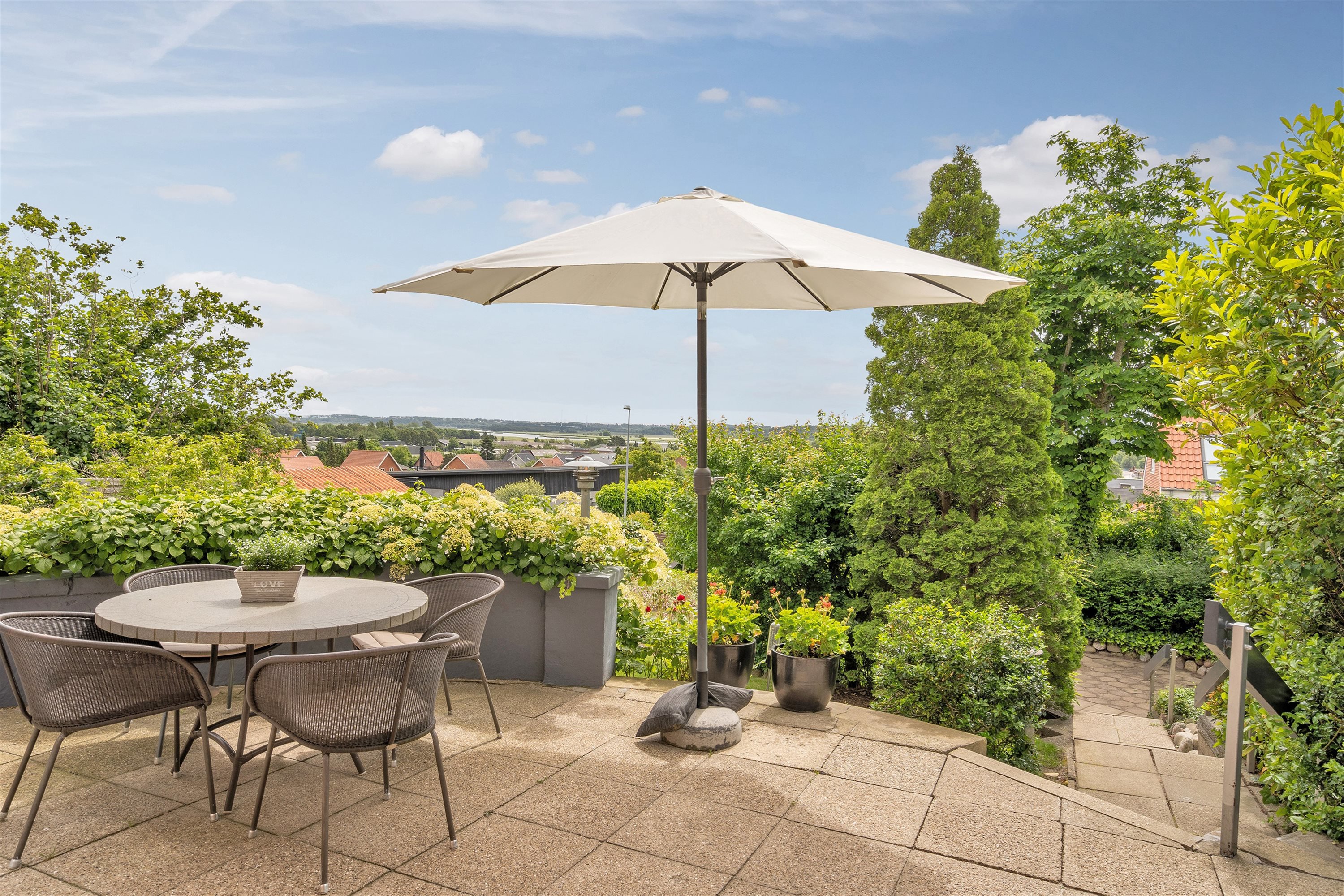 Fremhævet  billede i fuldskærmstilstand. Billede af Rønne Alle 15, Dronningborg, 8930 Randers NØ