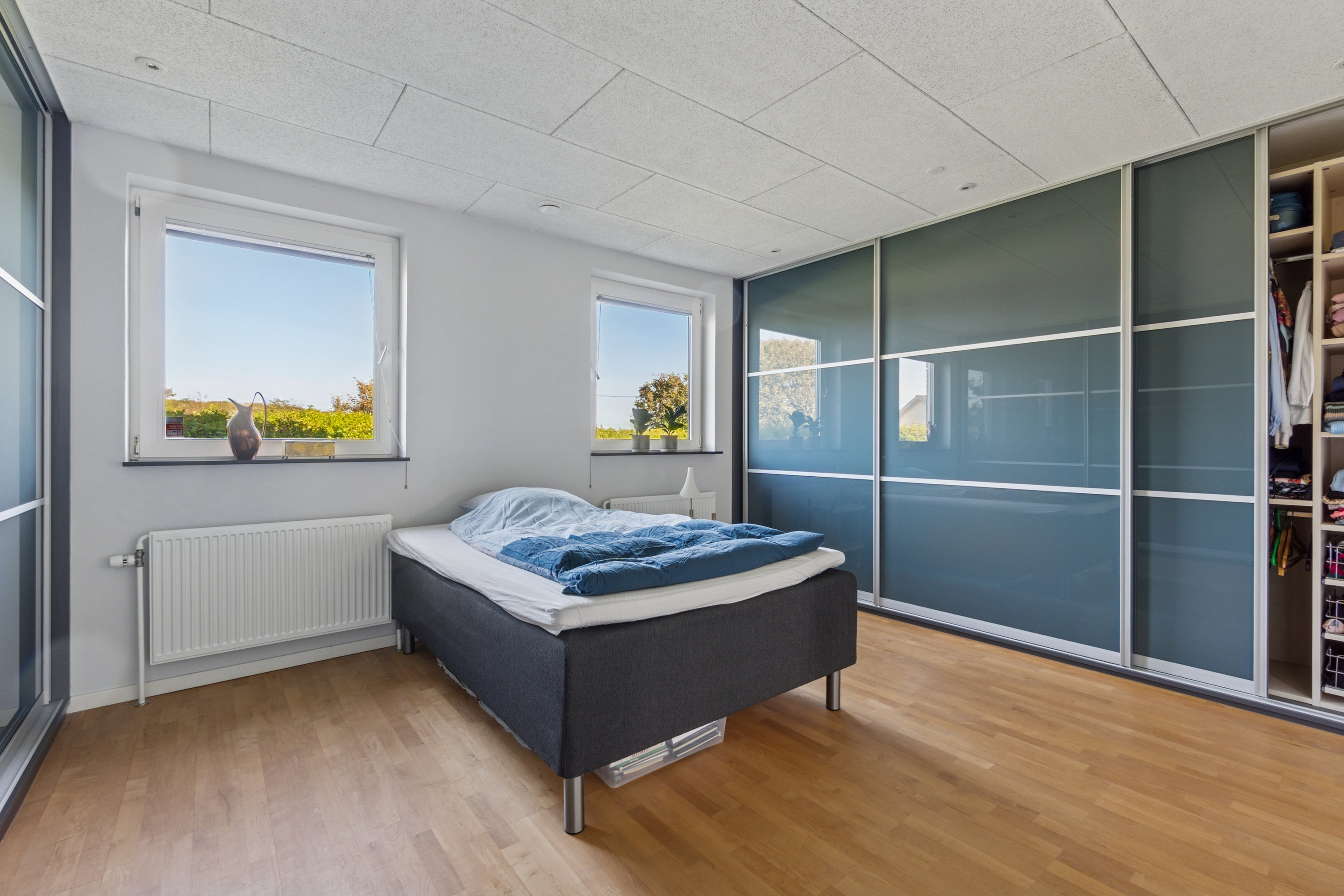 Fremhævet soveværelse billede i fuldskærmstilstand. Billede af Gyvelvænget 2, 7730 Hanstholm