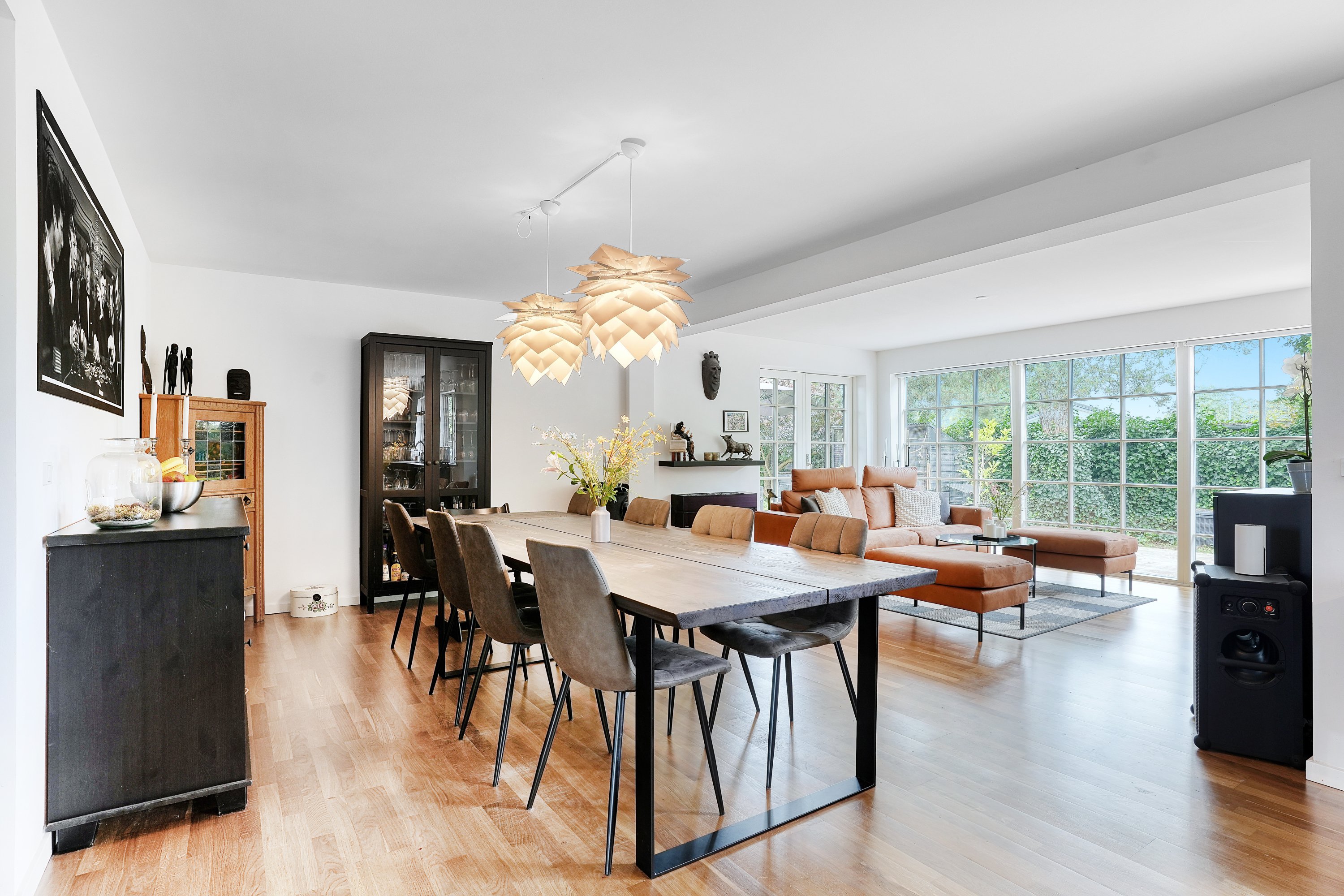 Fremhævet spisestue billede i fuldskærmstilstand. Billede af Svalegangen 3, 2680 Solrød Strand