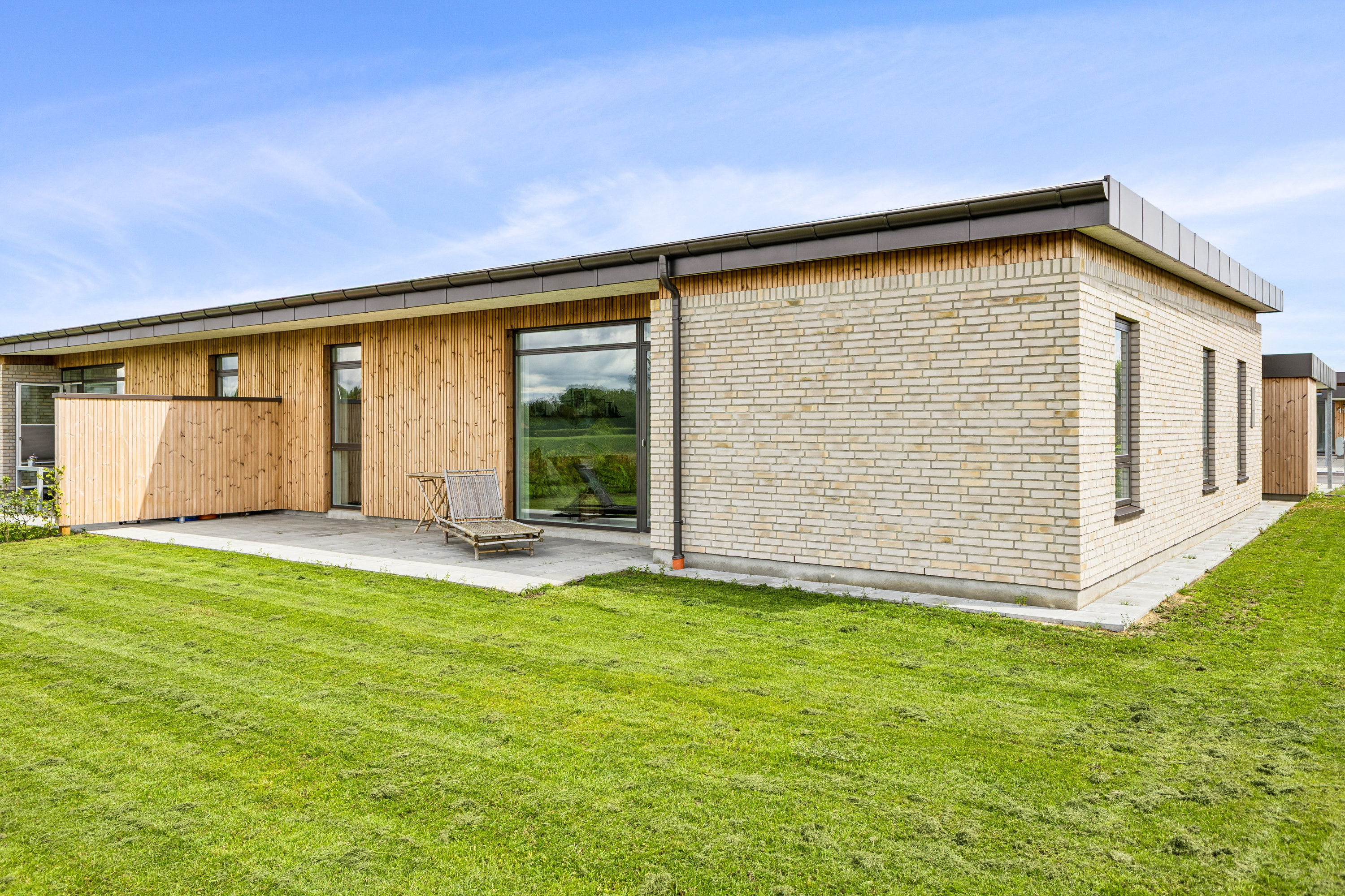 Fremhævet  billede i fuldskærmstilstand. Billede af Skalmejevej 105, 7451 Sunds