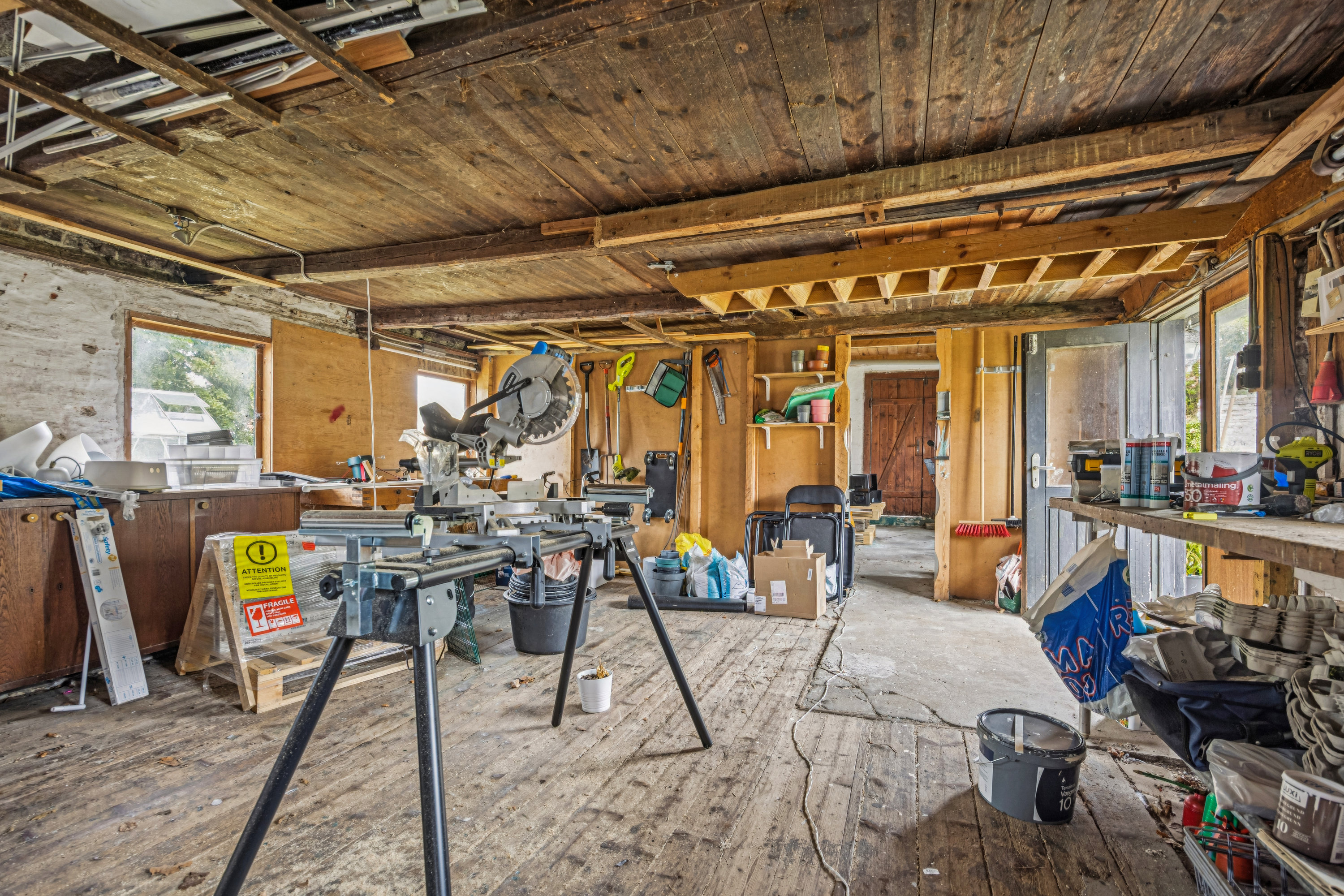 Fremhævet garage billede i fuldskærmstilstand. Billede af Halsvej 253, Vester Hassing, 9310 Vodskov