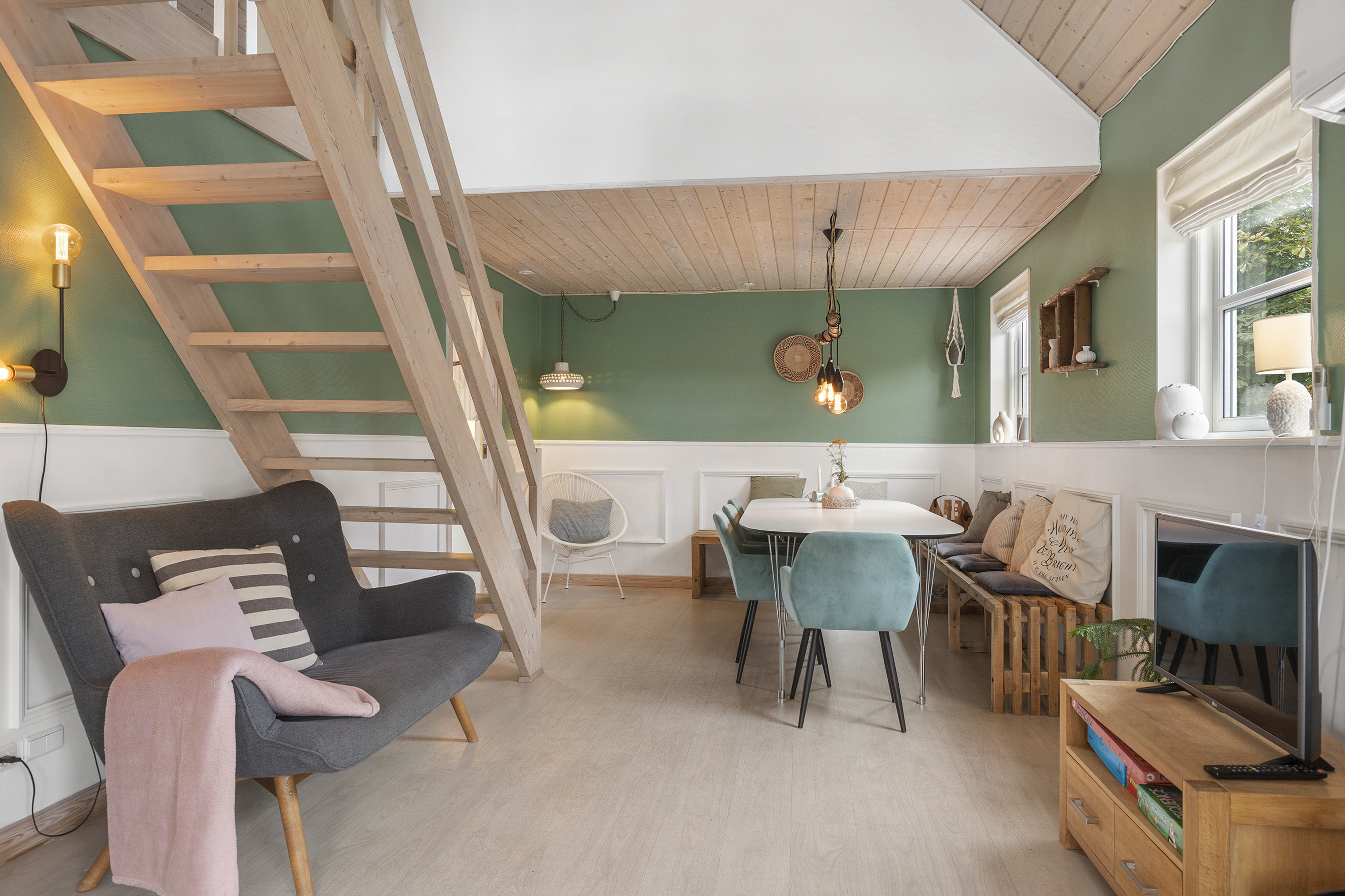 Fremhævet spiseplads billede i fuldskærmstilstand. Billede af Golfparken 2, Gatten, 9640 Farsø