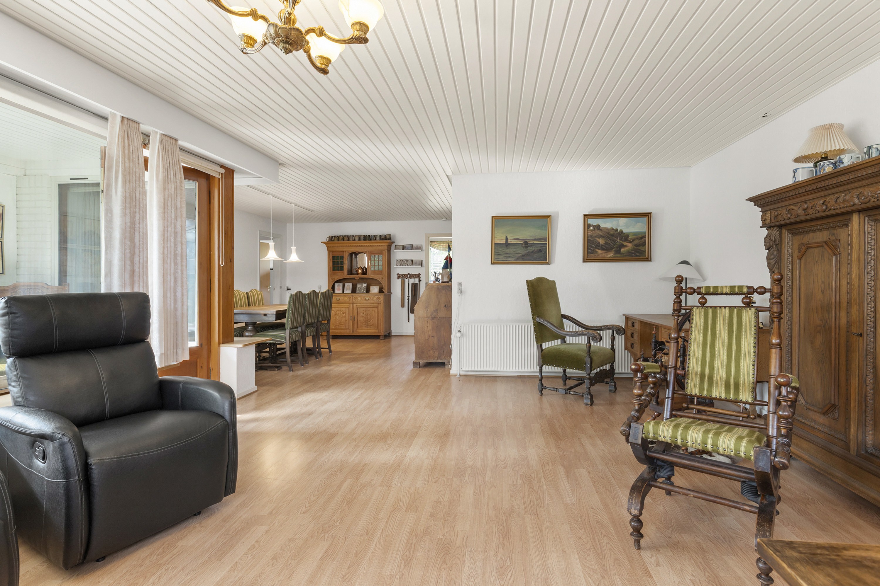 Fremhævet stue billede i fuldskærmstilstand. Billede af Østerled 7, 9600 Aars