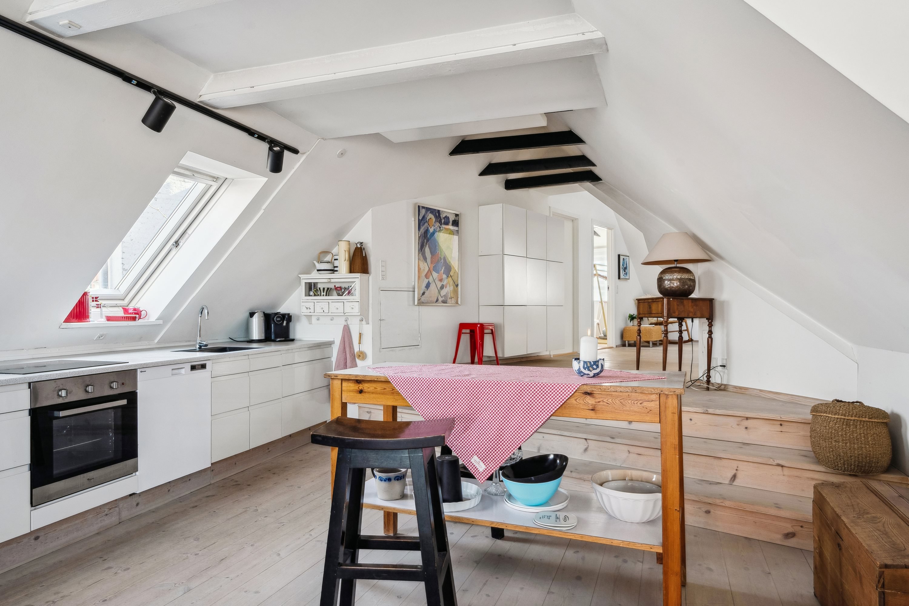 Fremhævet  billede i fuldskærmstilstand. Billede af Adelgade 3A, 1., 8400 Ebeltoft