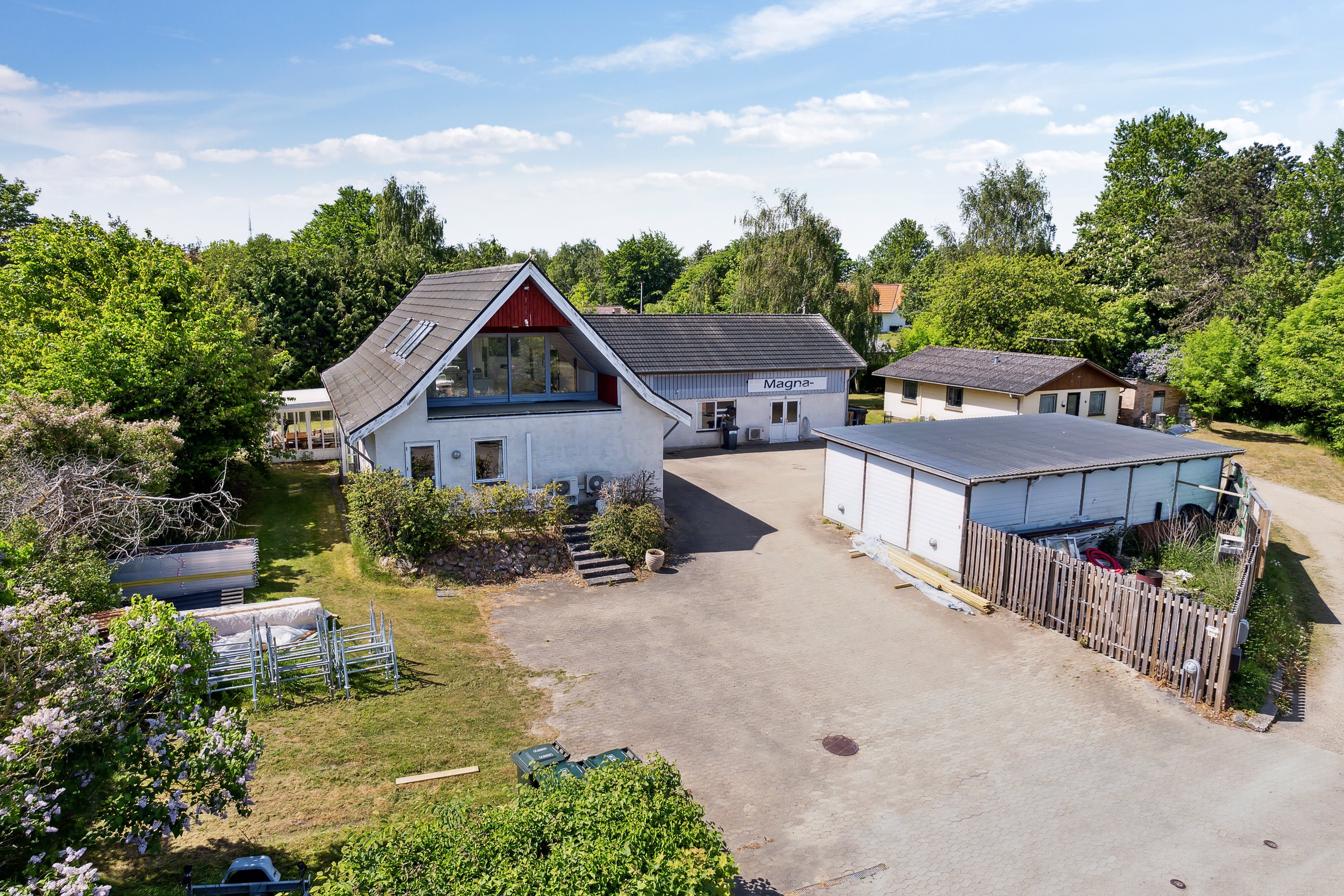 Miniaturebillede 1: set fra vejen. Billede af Thorshøjvej 7, 4500 Nykøbing Sj