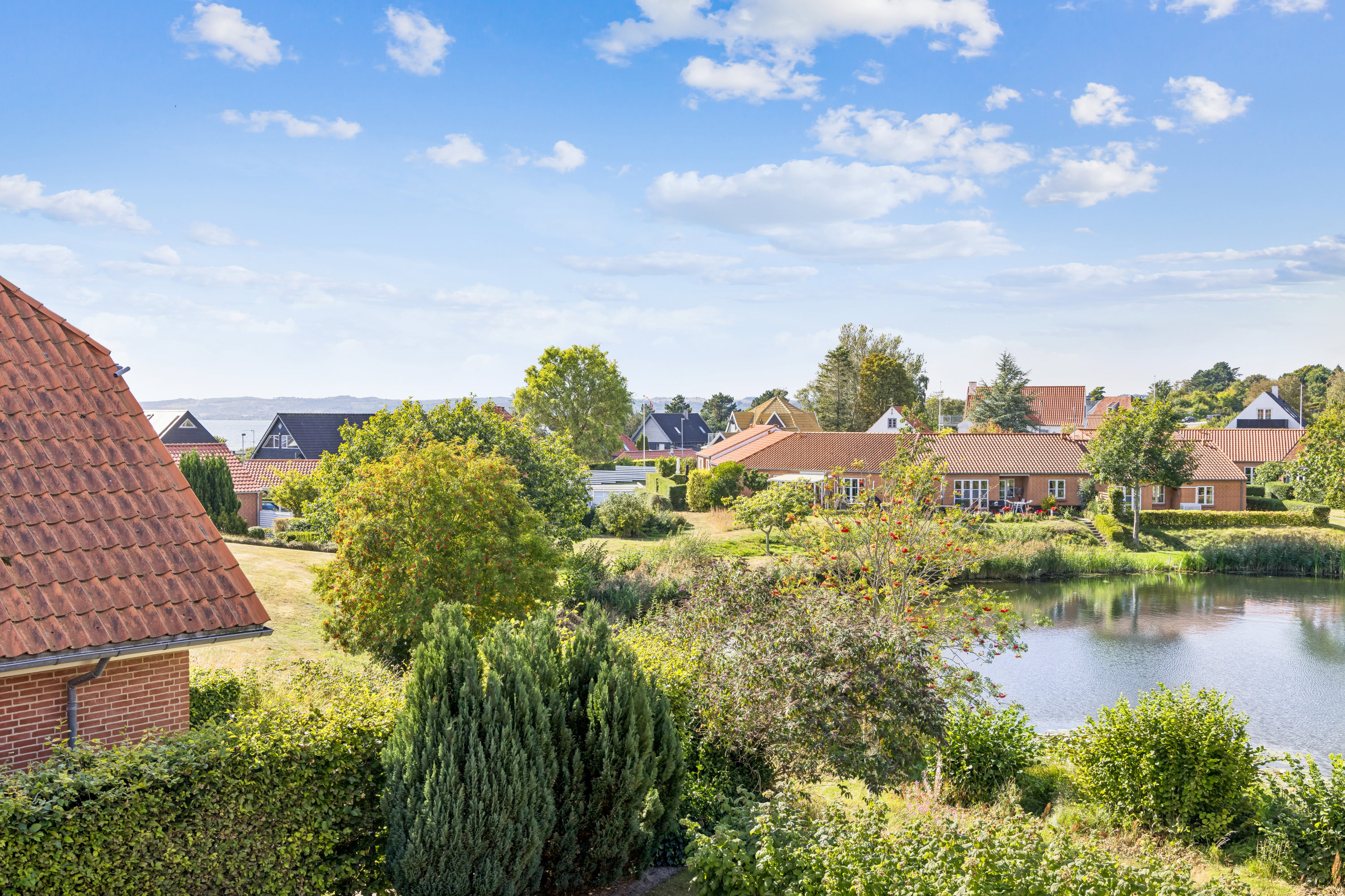 Fremhævet udsigt billede i fuldskærmstilstand. Billede af Strandparken 21, Vibæk Strand, 8400 Ebeltoft